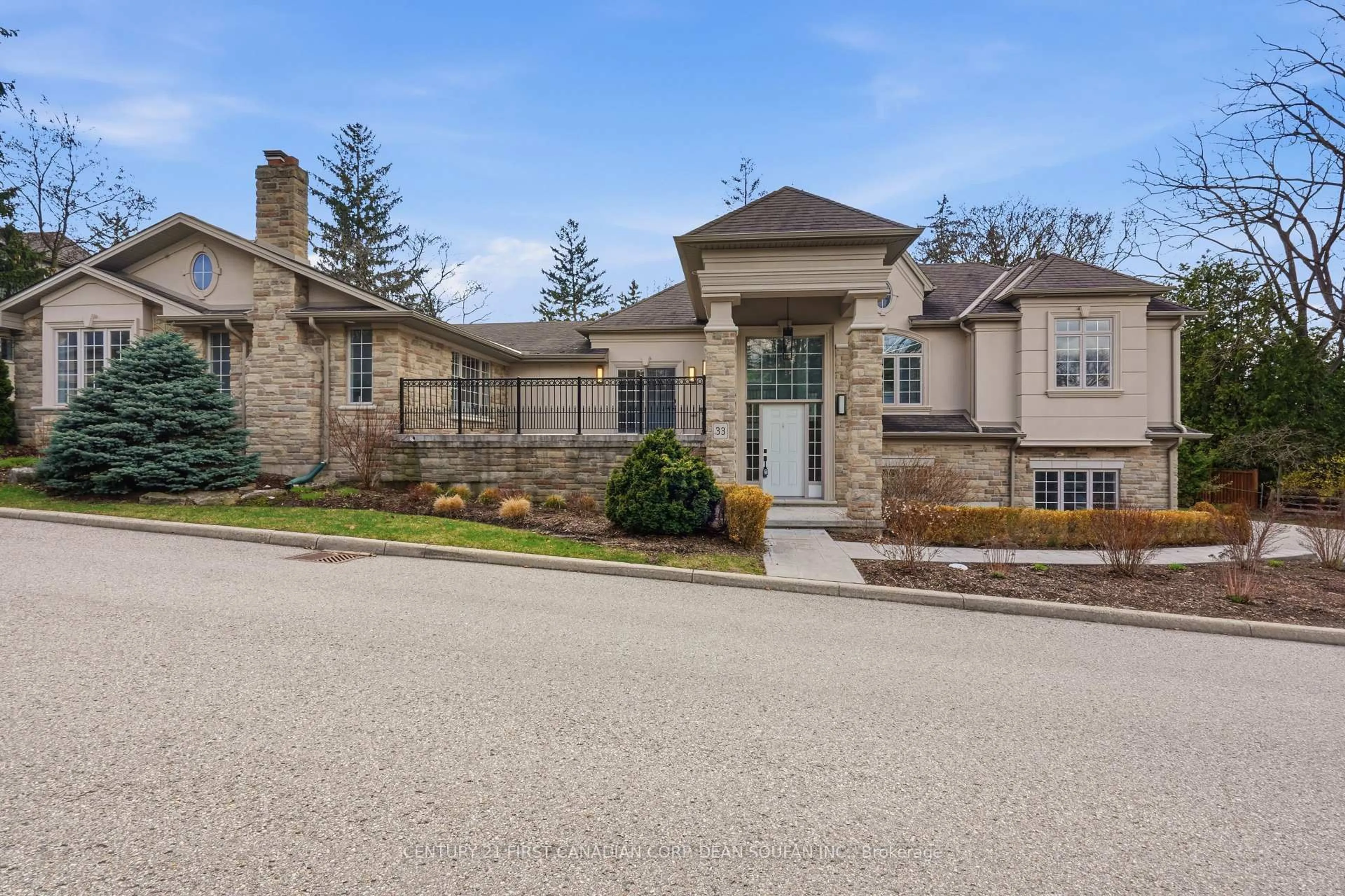 Home with brick exterior material, street for 145 BASE LINE Rd #33, London South Ontario N6C 2N6