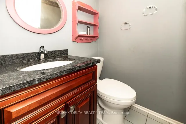 132 Acklam Terr, Ottawa 5