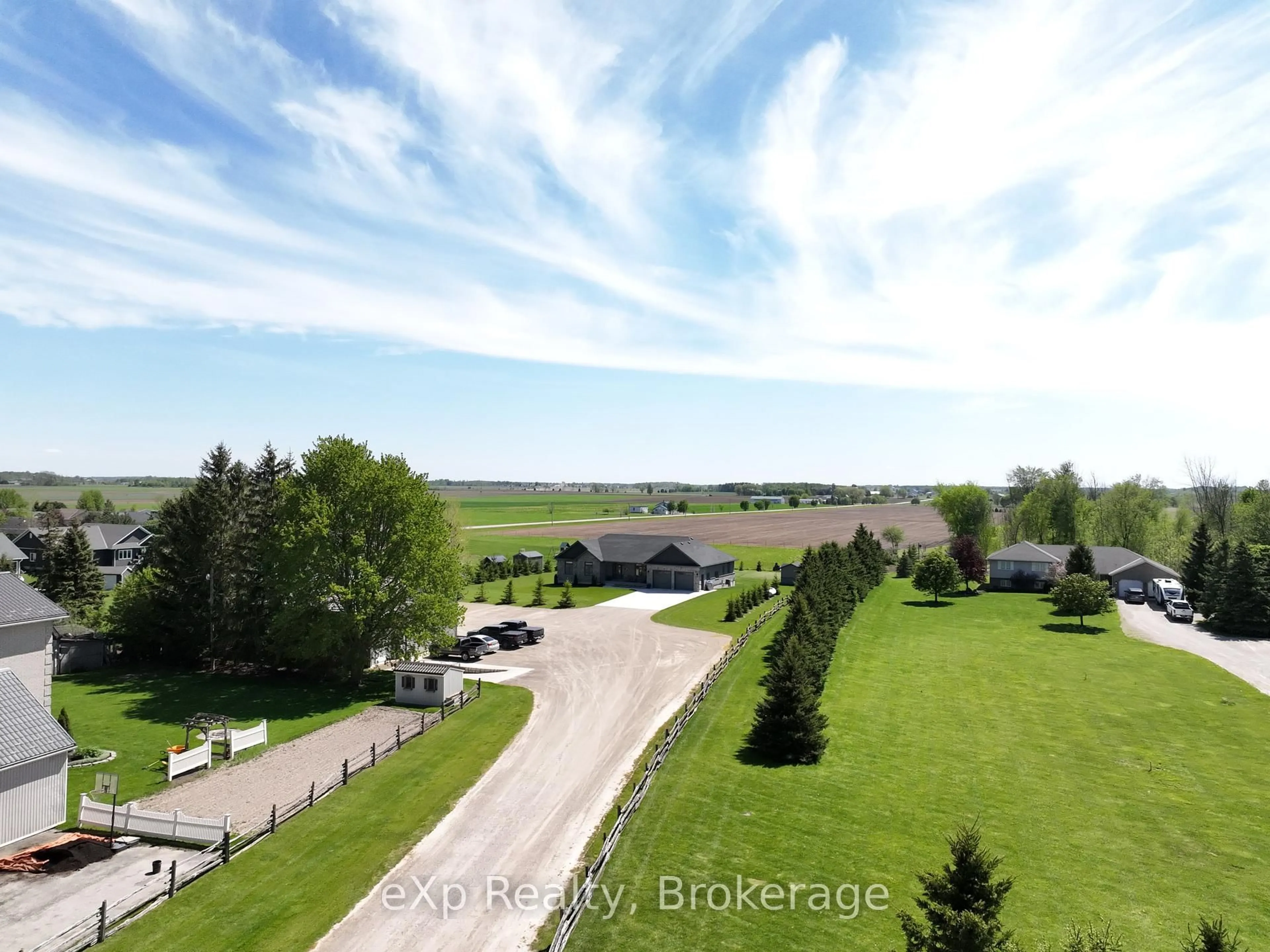 A pic from outside/outdoor area/front of a property/back of a property/a pic from drone, unknown for 4467 Perth Line 72, Perth East Ontario N0K 1R0