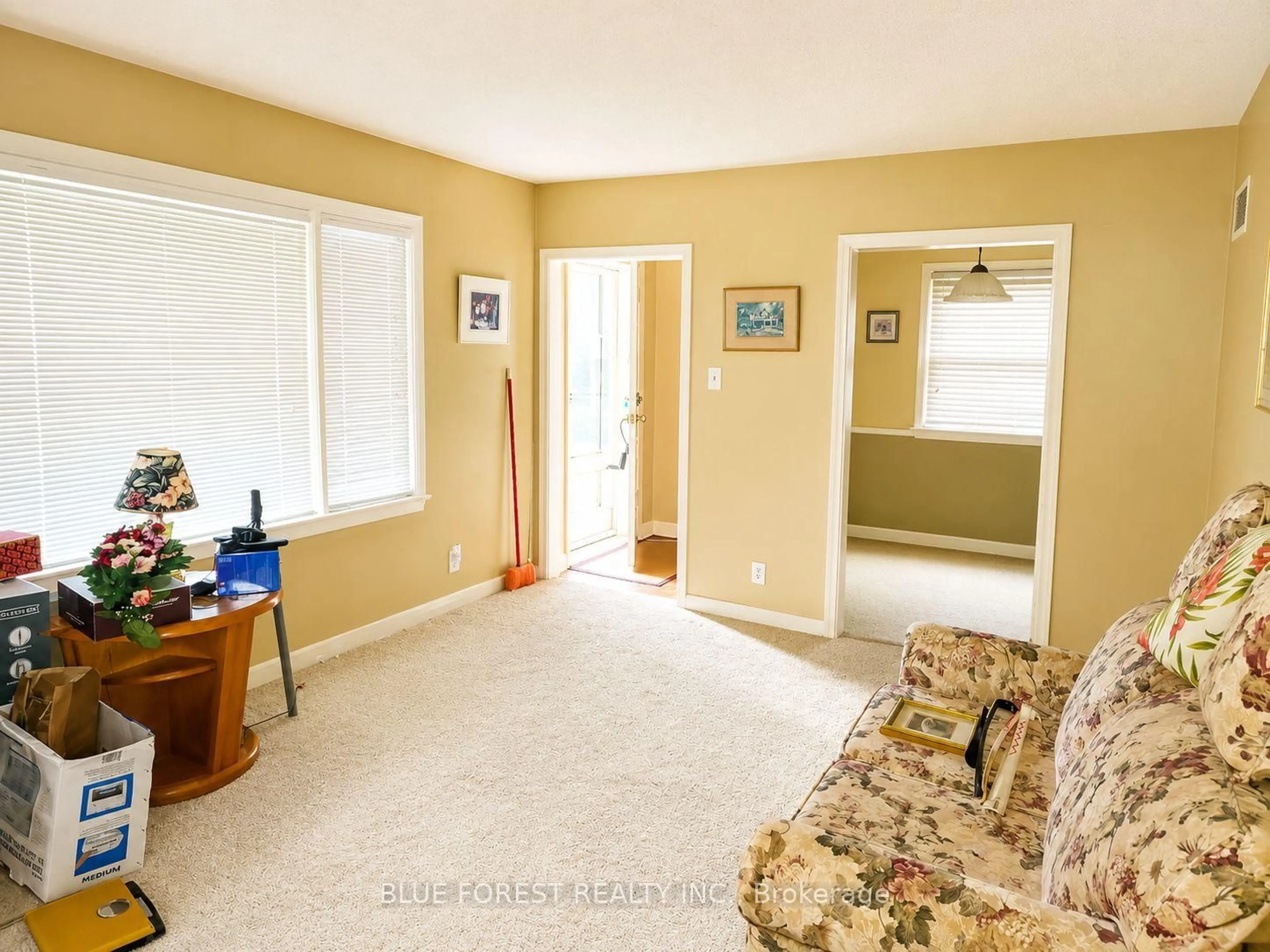 Unknown for 223 Winnipeg St, London East Ontario N5W 4T8