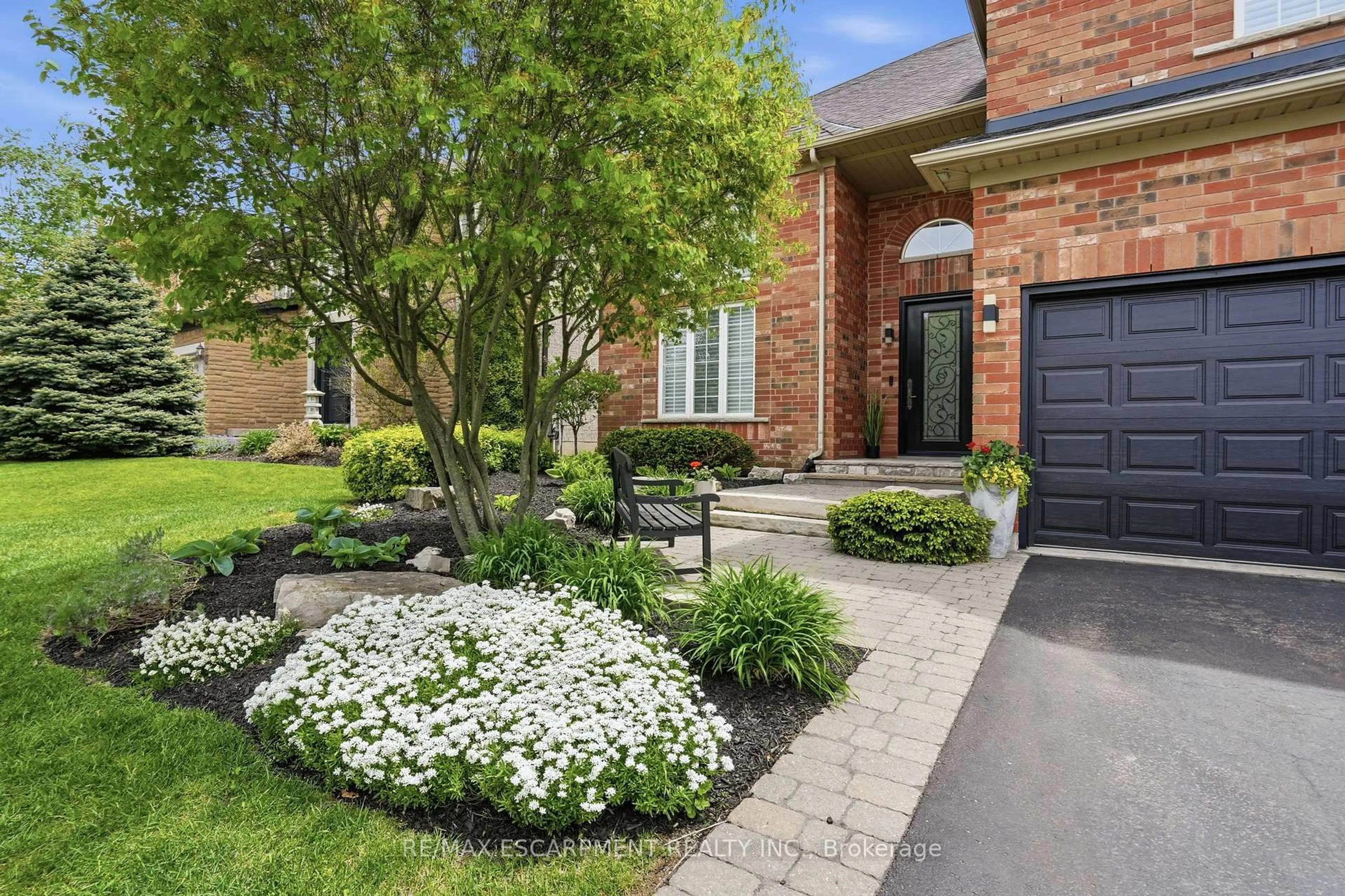 Home with brick exterior material, street for 156 VALMONT St, Hamilton Ontario L9G 4Z9