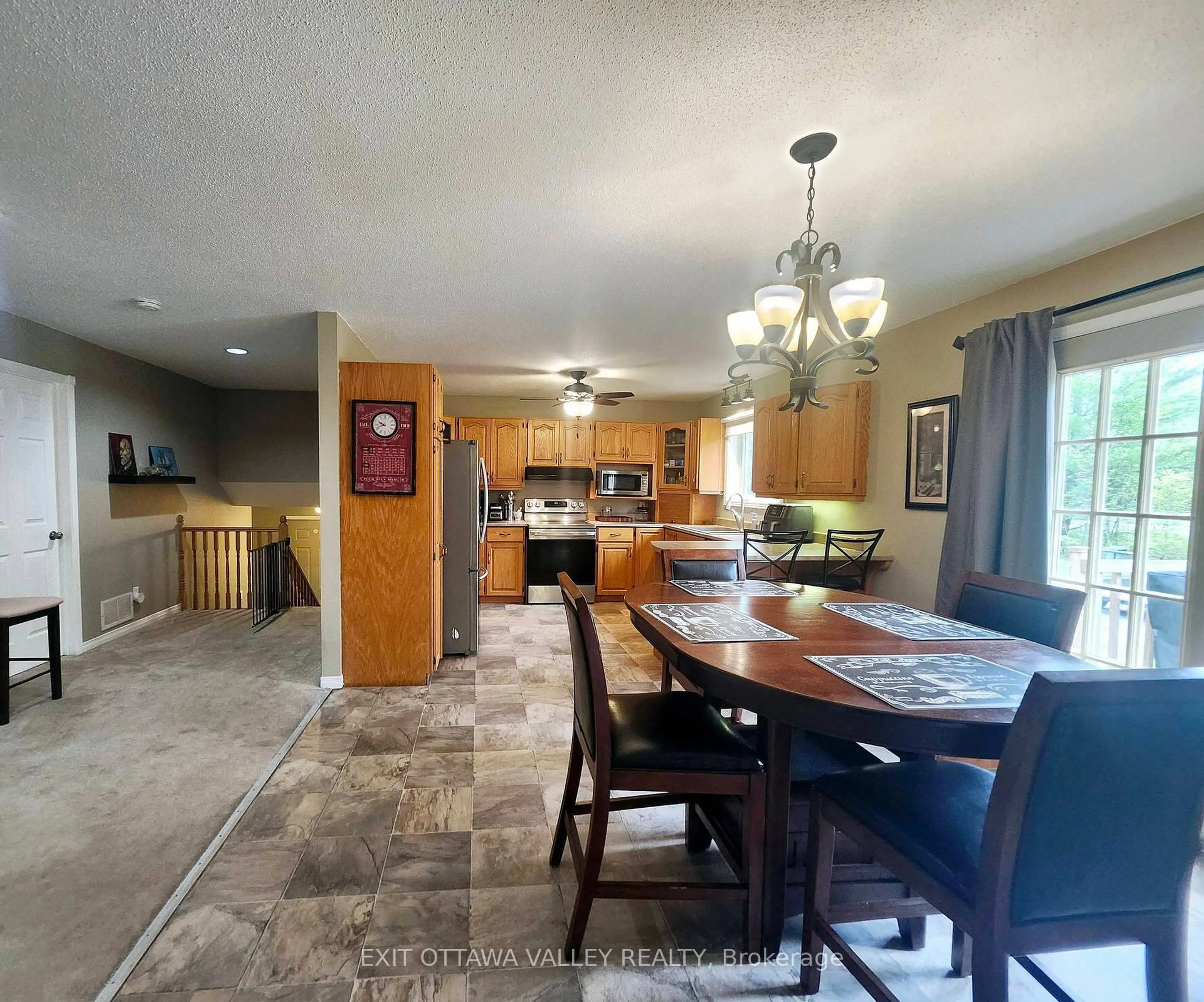 Open concept kitchen, ceramic/tile floor for 2943 B Line Rd, Pembroke Ontario K8A 6W6