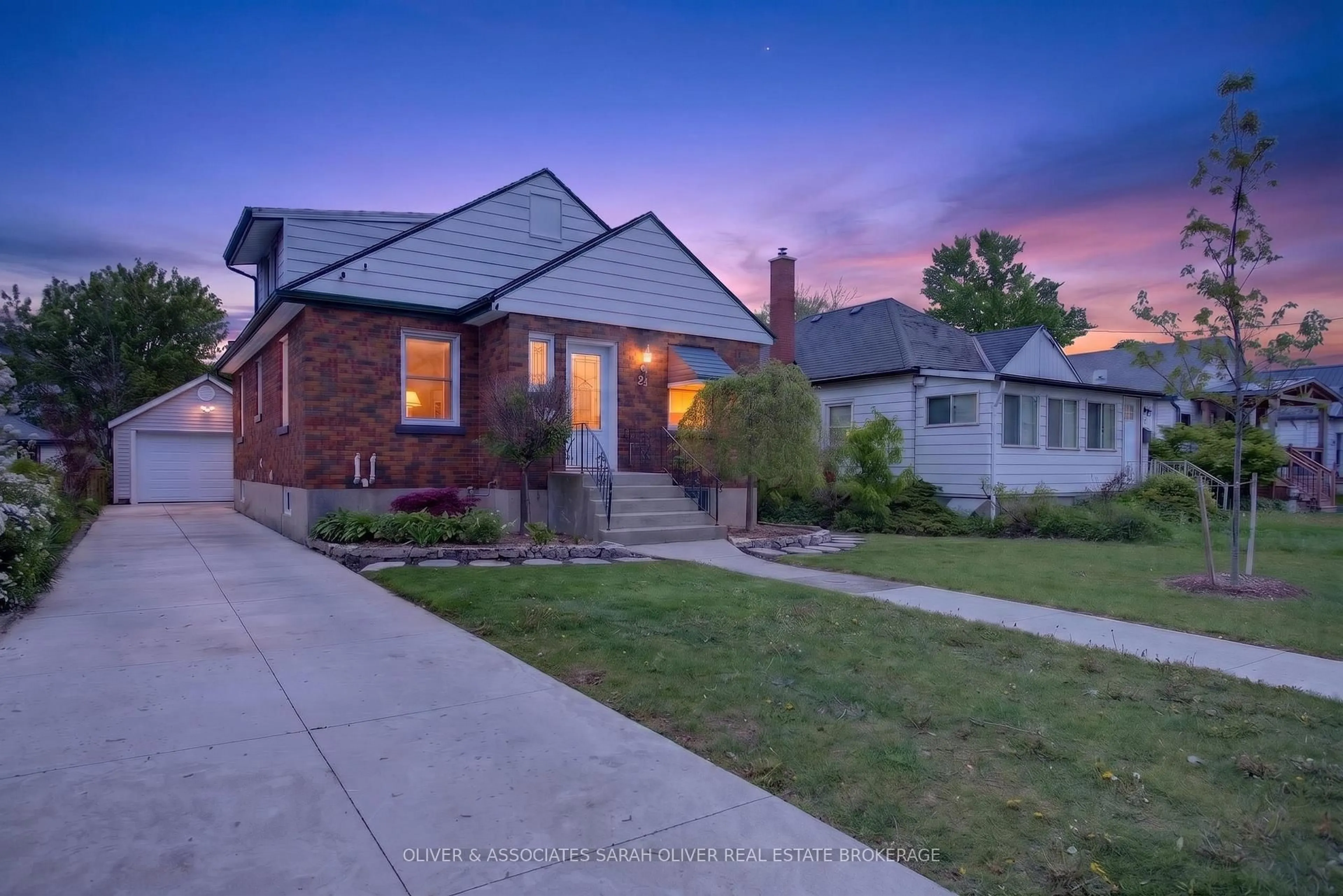 Home with brick exterior material, street for 24 Third Ave, St. Thomas Ontario N5R 4J9