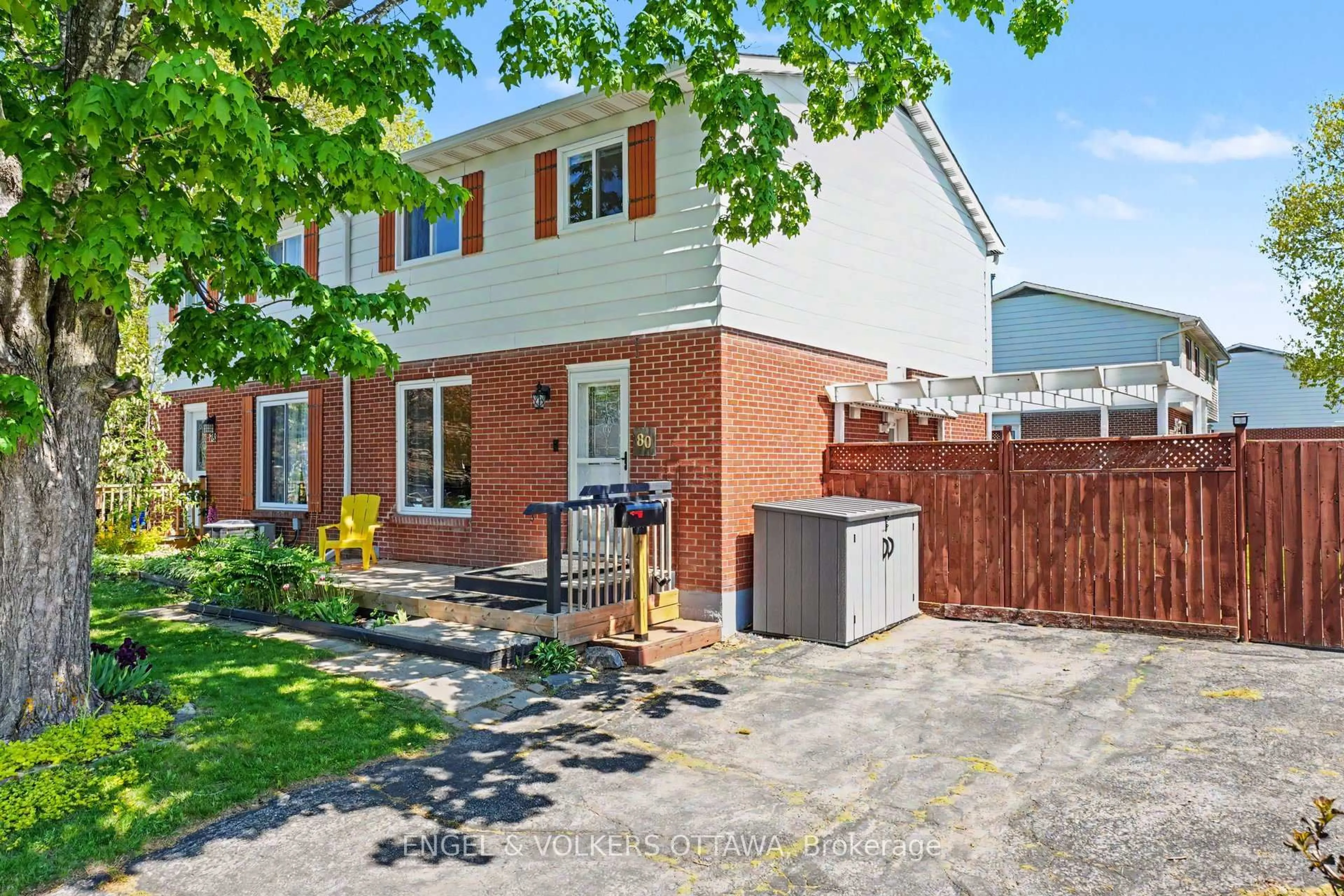 Unknown for 80 Morton Dr, Kanata Ontario K2L 1X3