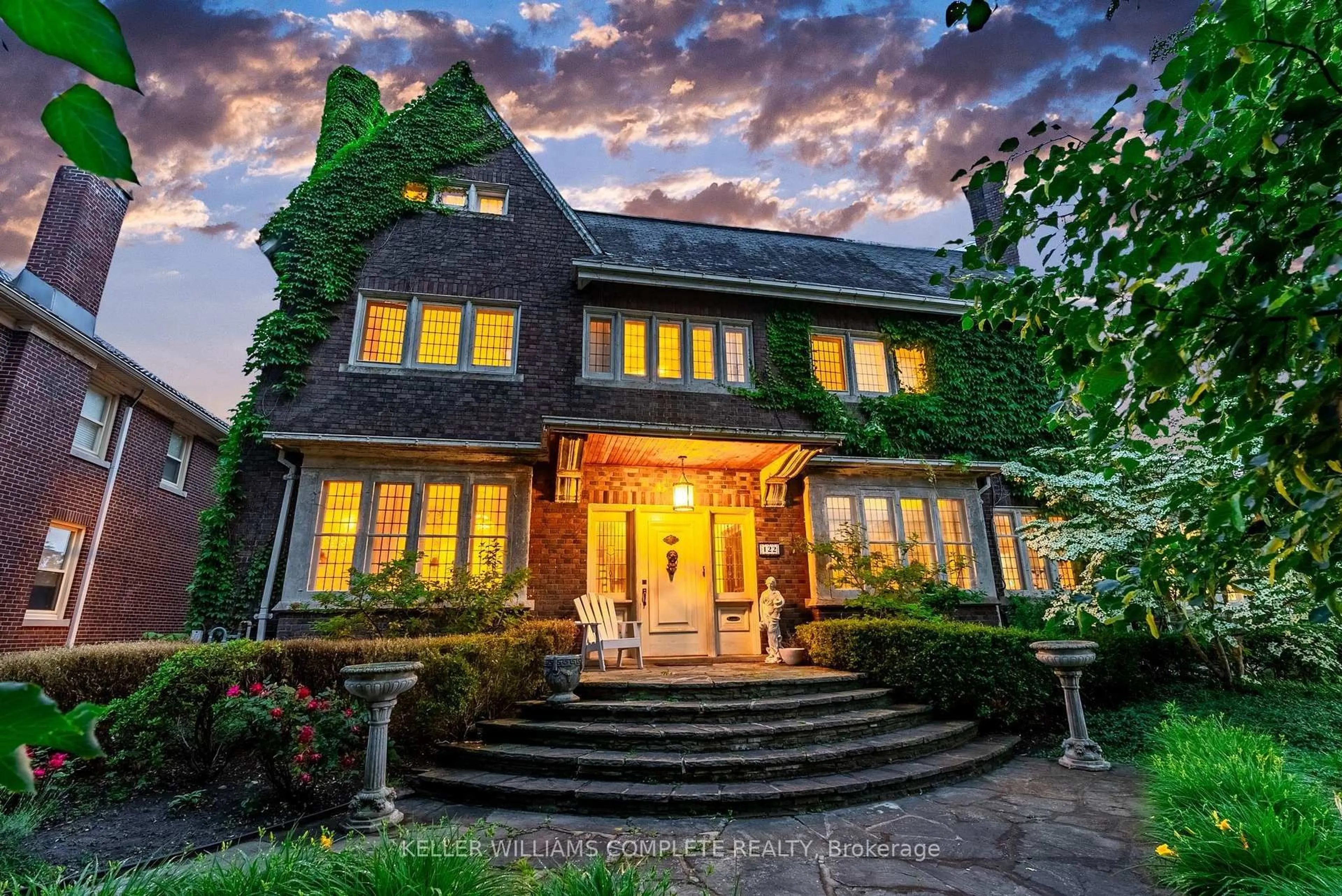 Unknown for 122 Dufferin Ave, Brantford Ontario N3T 4R1