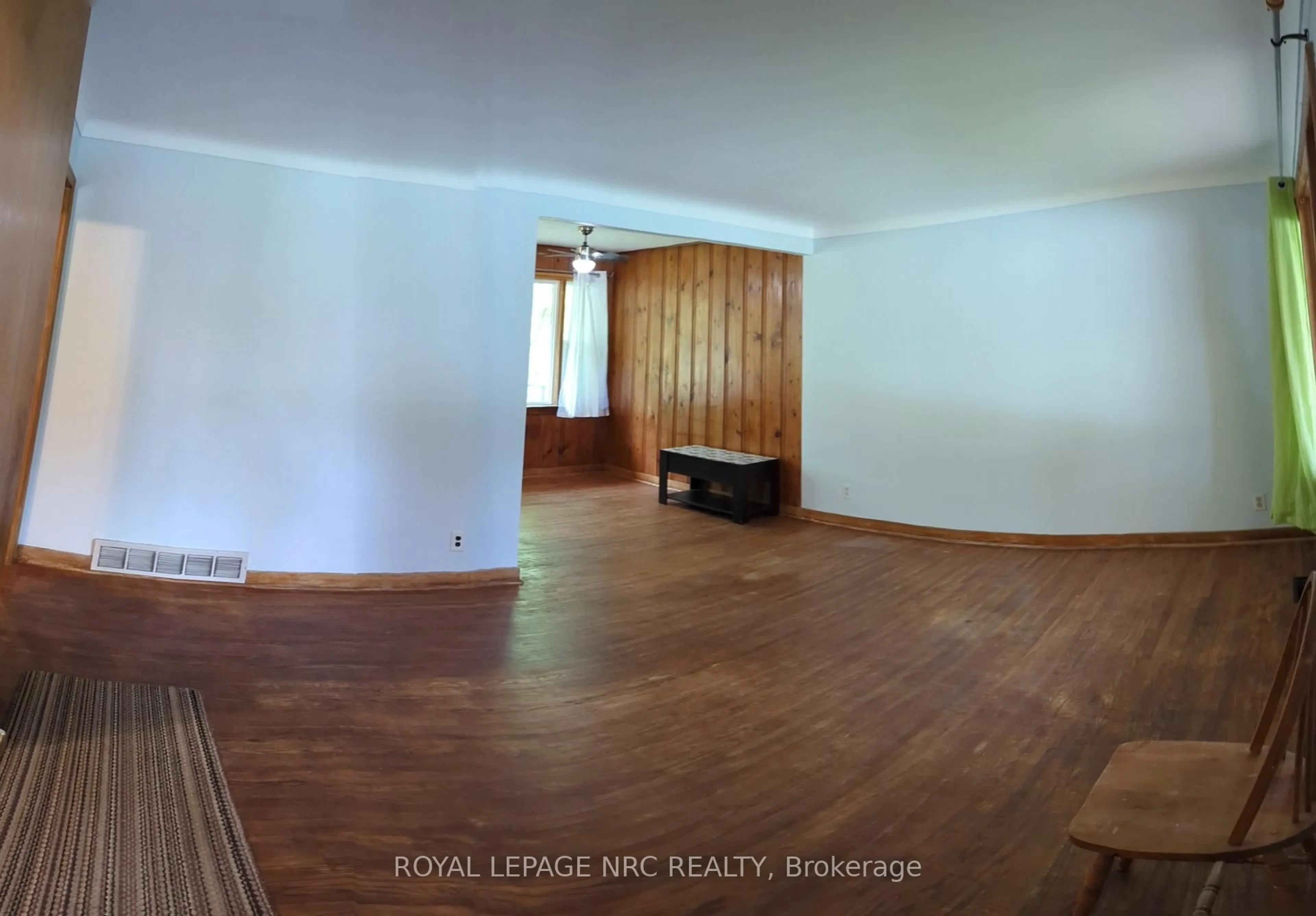 A pic of a room for 6094 Stevens St, Niagara Falls Ontario L2E 3A3