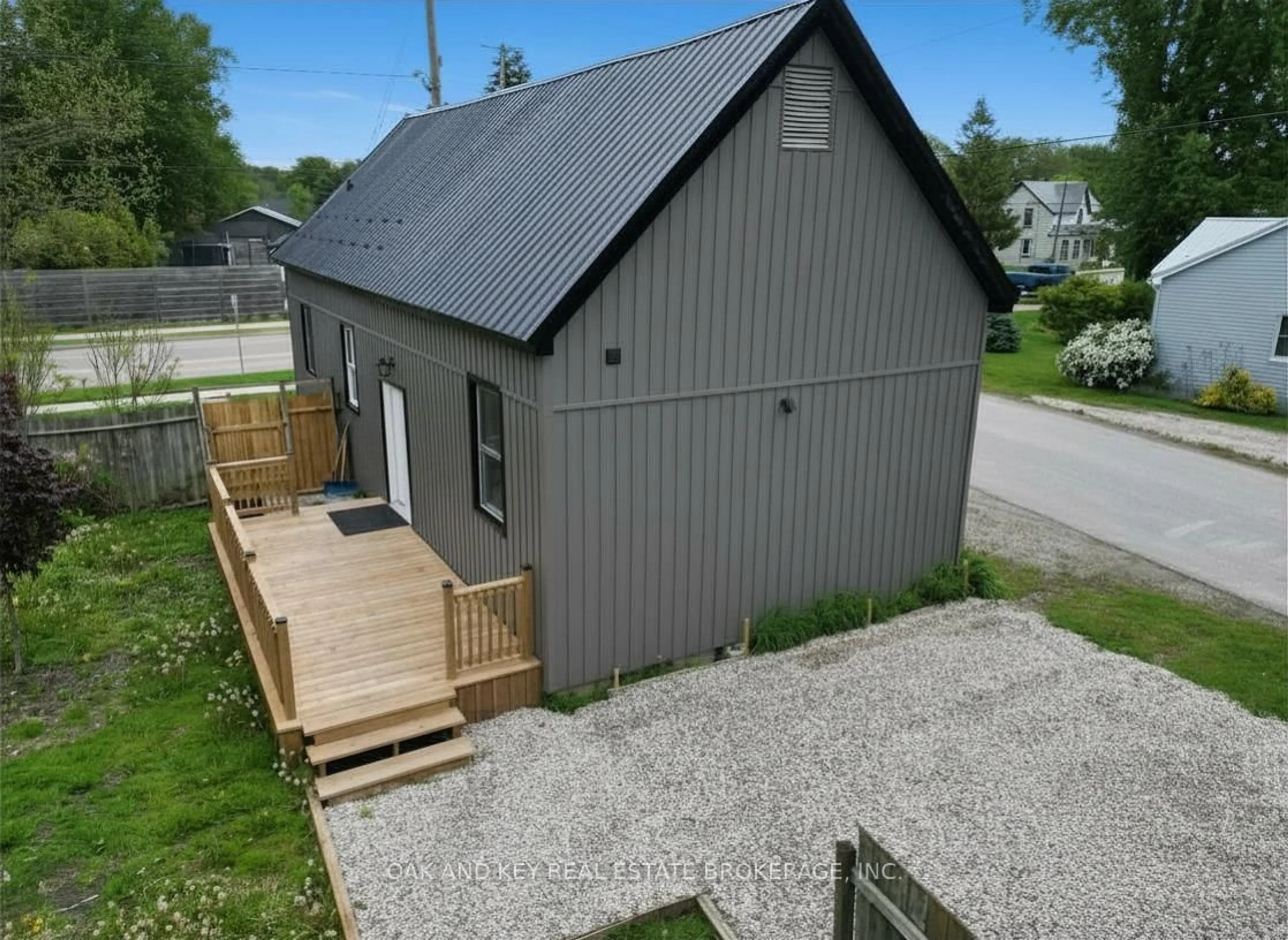 A pic from outside/outdoor area/front of a property/back of a property/a pic from drone, building for 22933 Hagerty Rd, Newbury Ontario N0L 1Z0