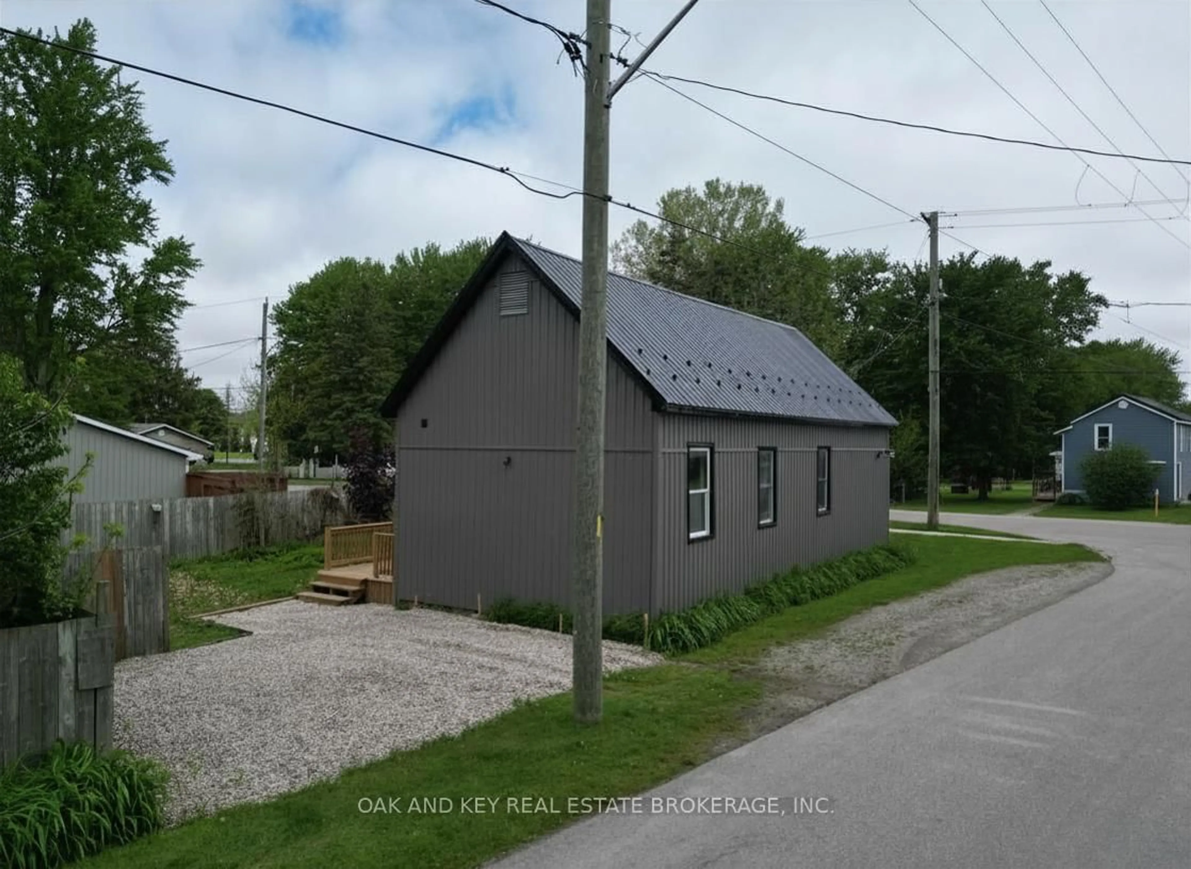Shed for 22933 Hagerty Rd, Newbury Ontario N0L 1Z0