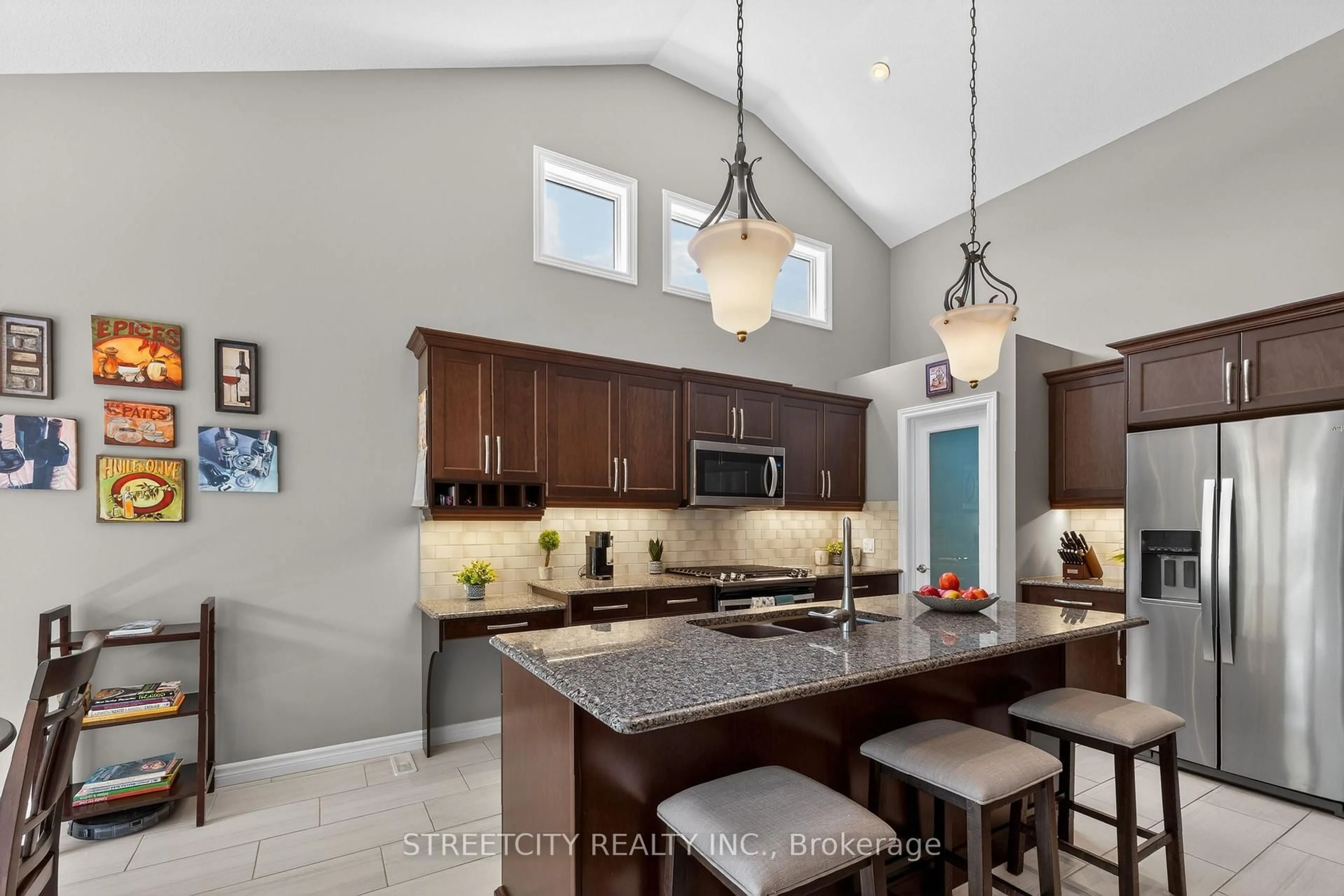 Open concept kitchen, ceramic/tile floor for 190 Emery St, Central Elgin Ontario N5L 0A6