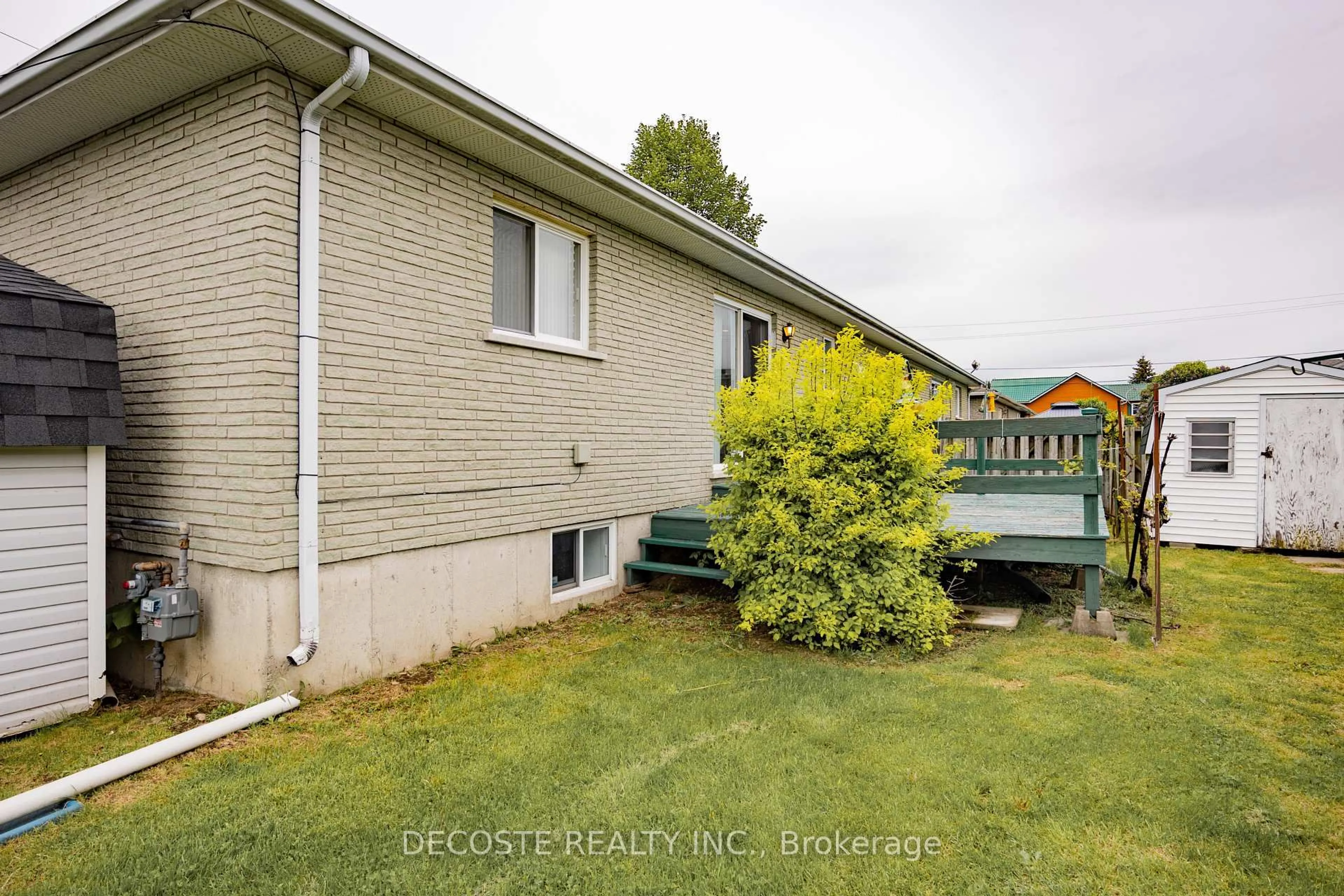 A pic from outside/outdoor area/front of a property/back of a property/a pic from drone, street for 51 Sandfield Ave, North Glengarry Ontario K0C 1A0