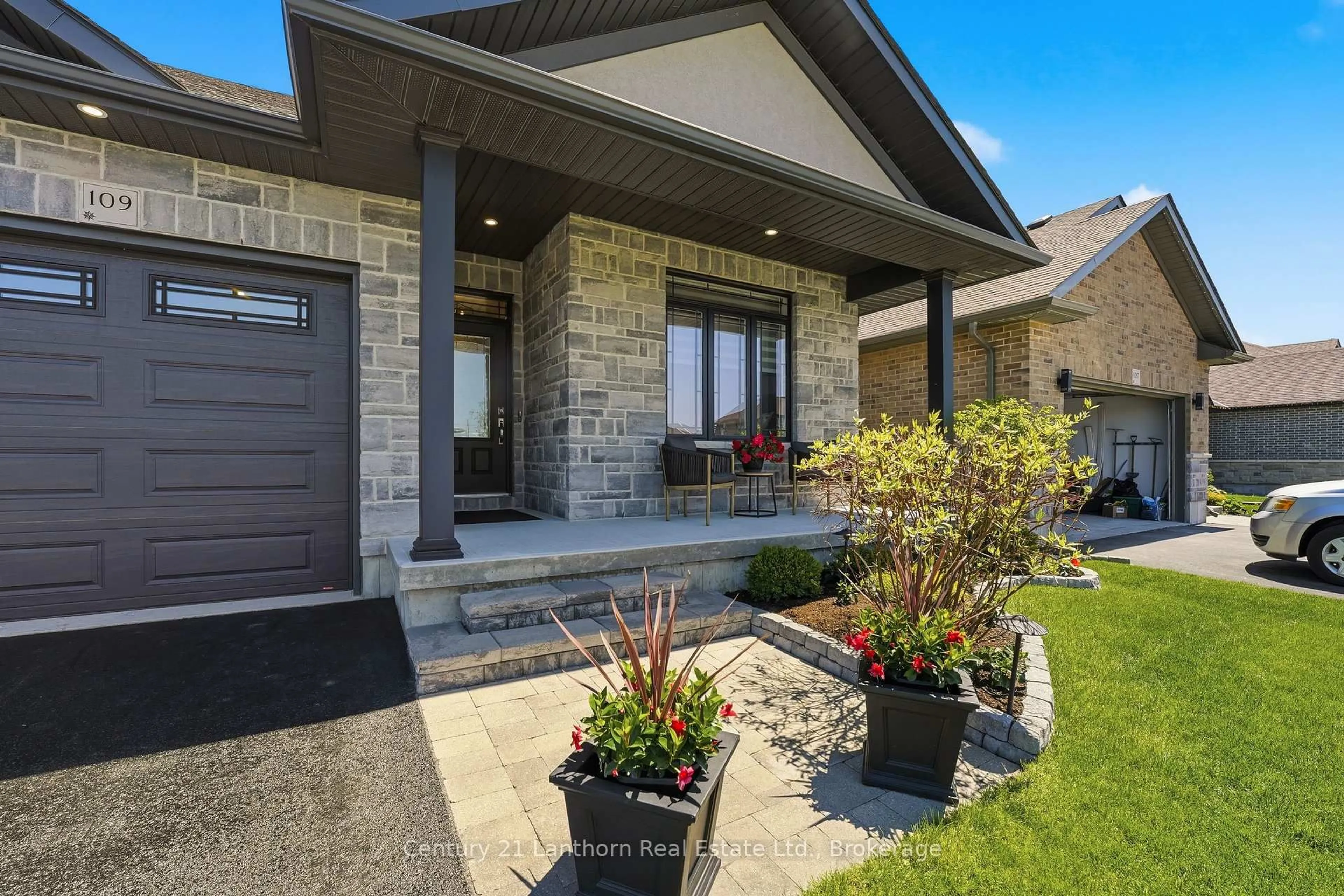 Home with brick exterior material, street for 109 Hampton Ridge Dr, Belleville Ontario K8N 0E6