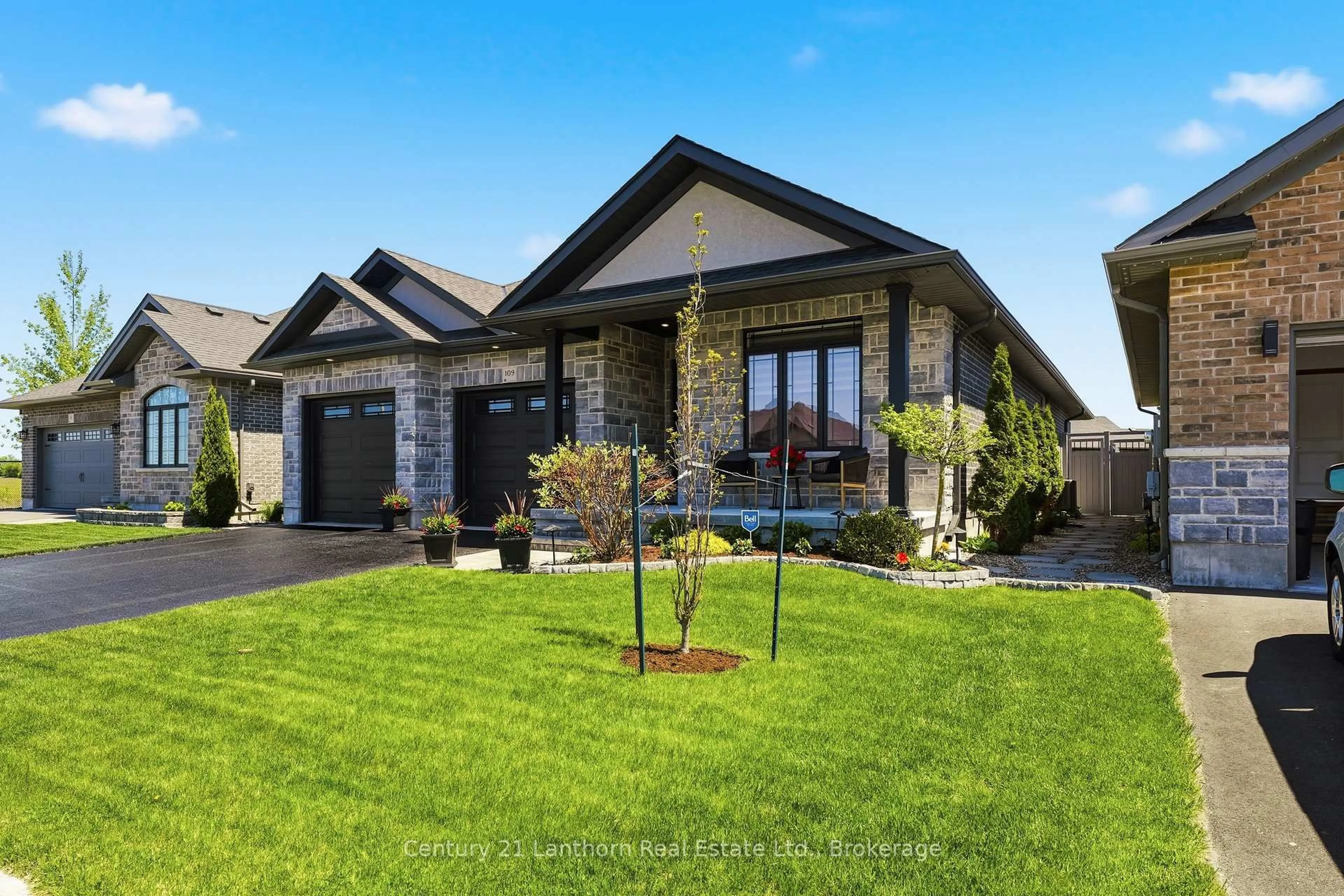 Home with brick exterior material, street for 109 Hampton Ridge Dr, Belleville Ontario K8N 0E6