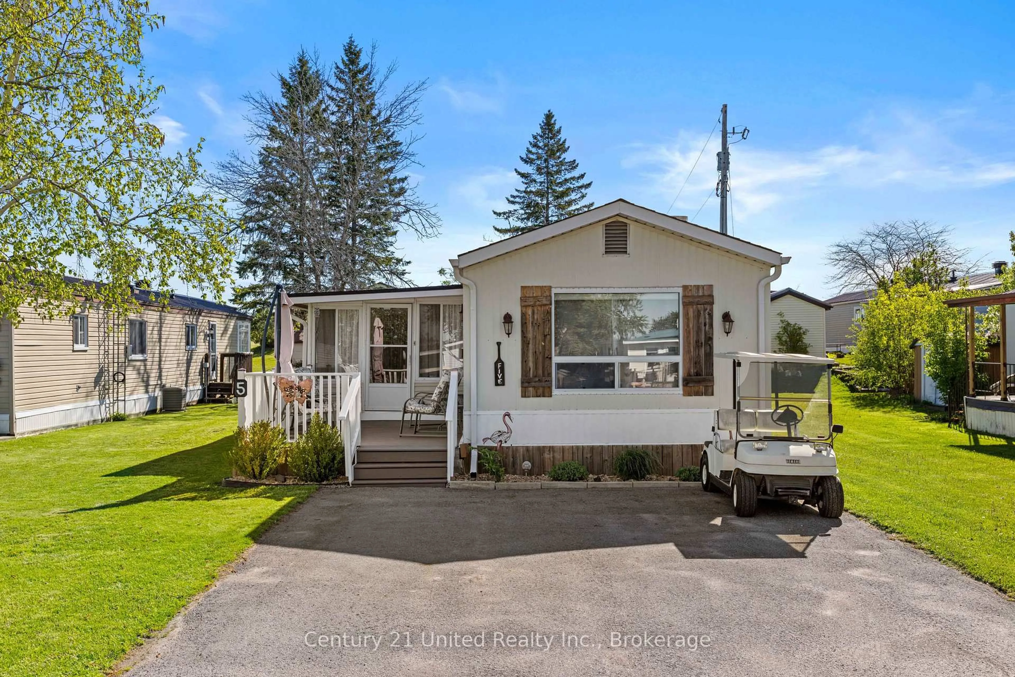 Home with vinyl exterior material, street for 5 Hillcrest Dr, Otonabee-South Monaghan Ontario K0L 2G0