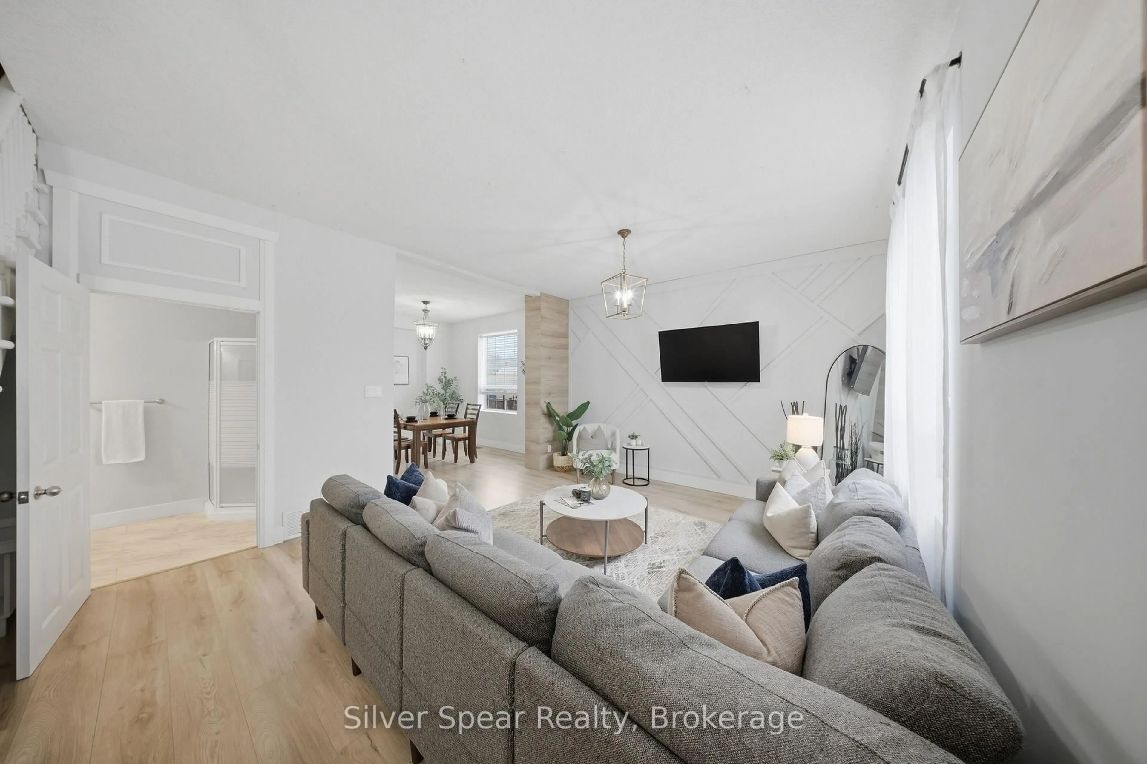 Living room with furniture, unknown for 85 Water St, Cambridge Ontario N1R 3E1