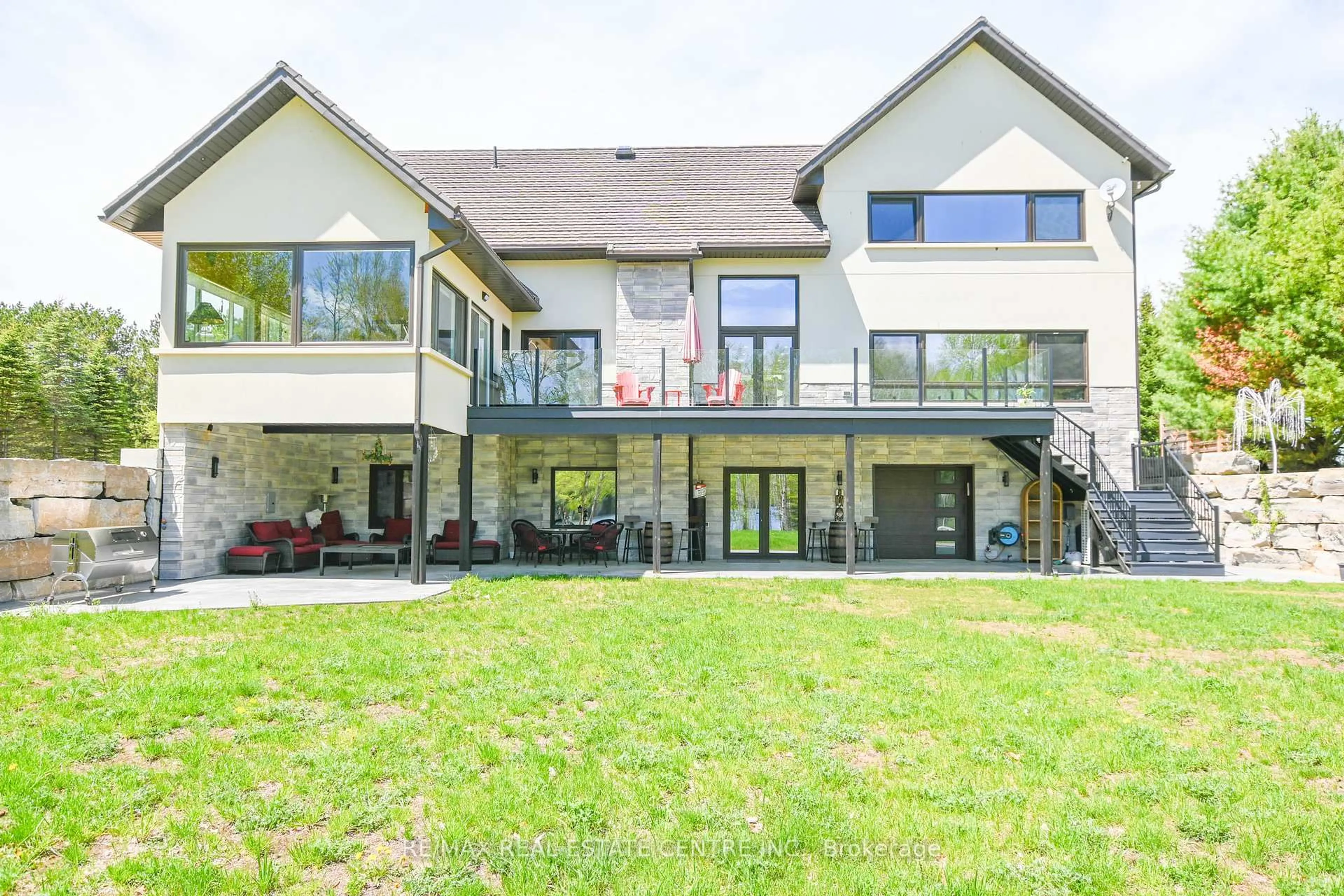 Patio, unknown for 99 Brethour Rd, Bancroft Ontario K0L 1C0