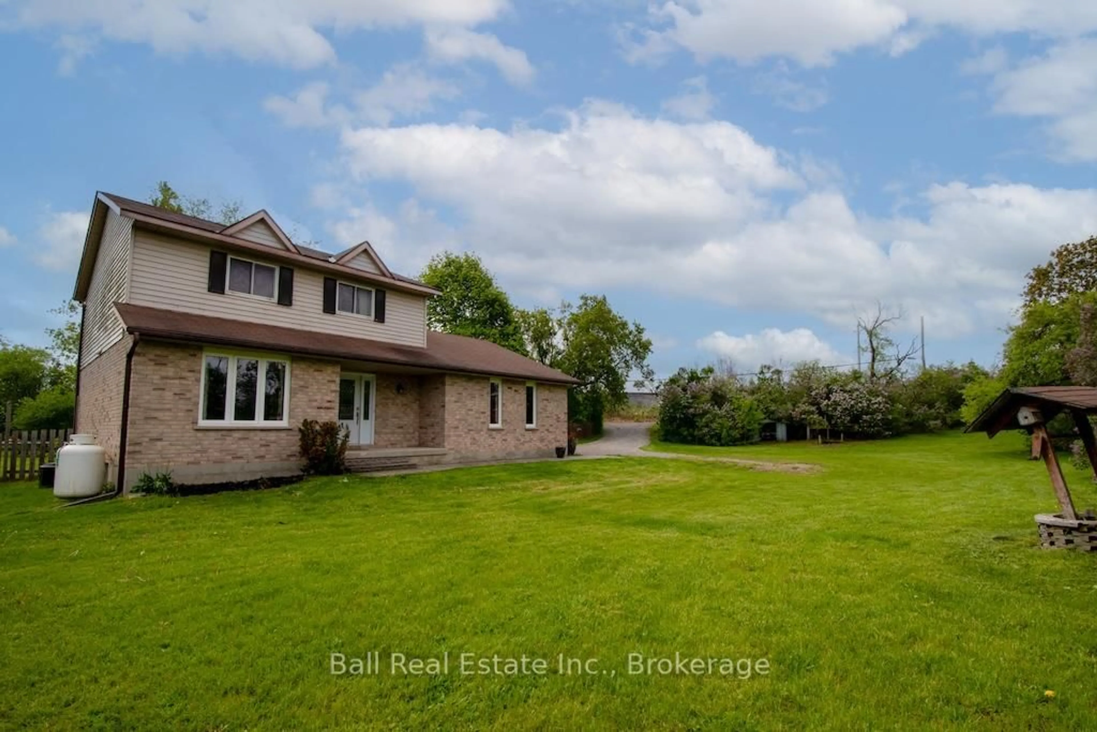 A pic from outside/outdoor area/front of a property/back of a property/a pic from drone, water/lake/river/ocean view for 1519 Holden Rd, Selwyn Ontario K9J 6X5