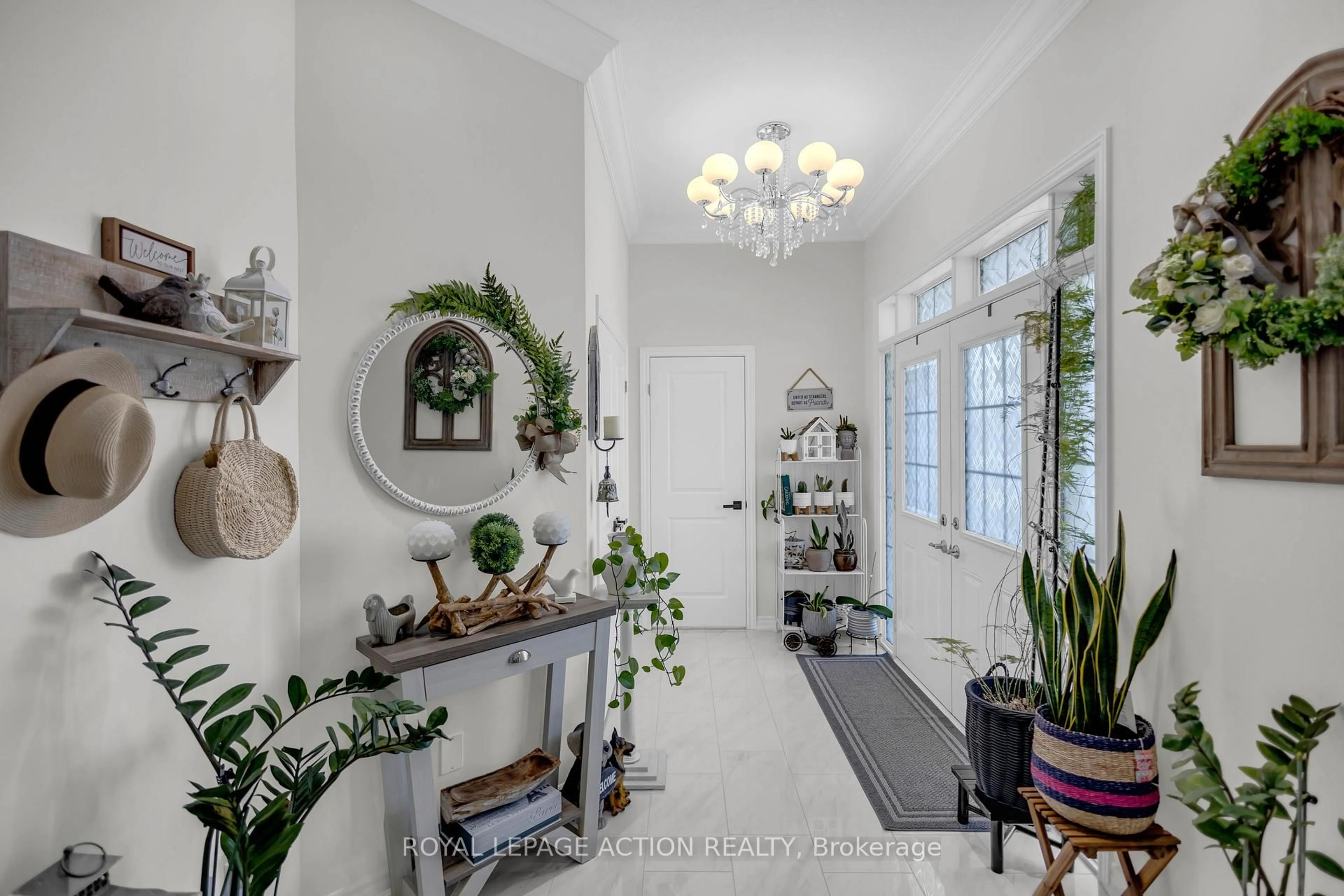 Indoor entryway for 2 Doug Foulds Way, Brant Ontario N3L 0K2