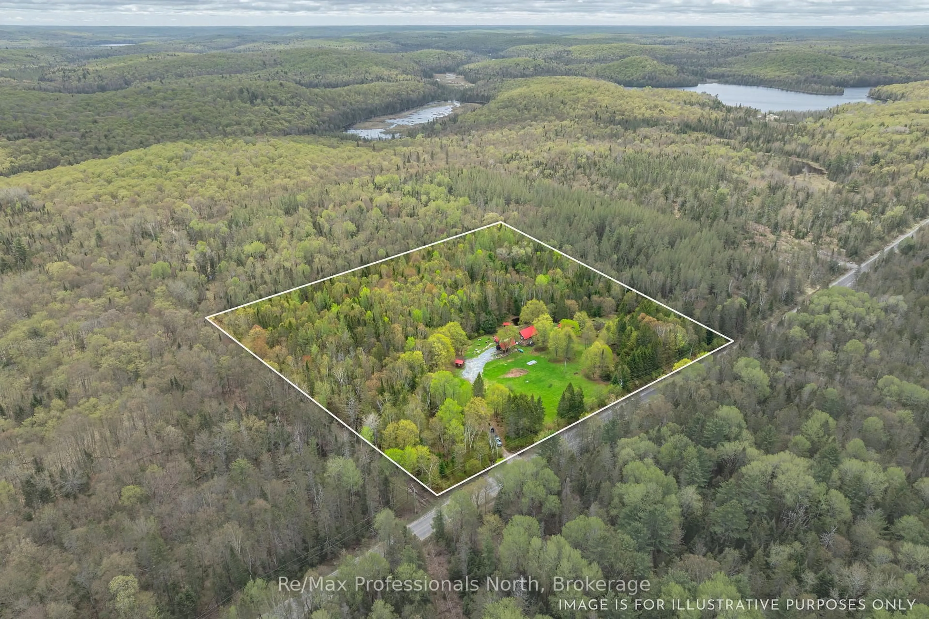 A pic from outside/outdoor area/front of a property/back of a property/a pic from drone, water/lake/river/ocean view for 3569 Chetwynd Rd, Kearney Ontario P0A 1M0