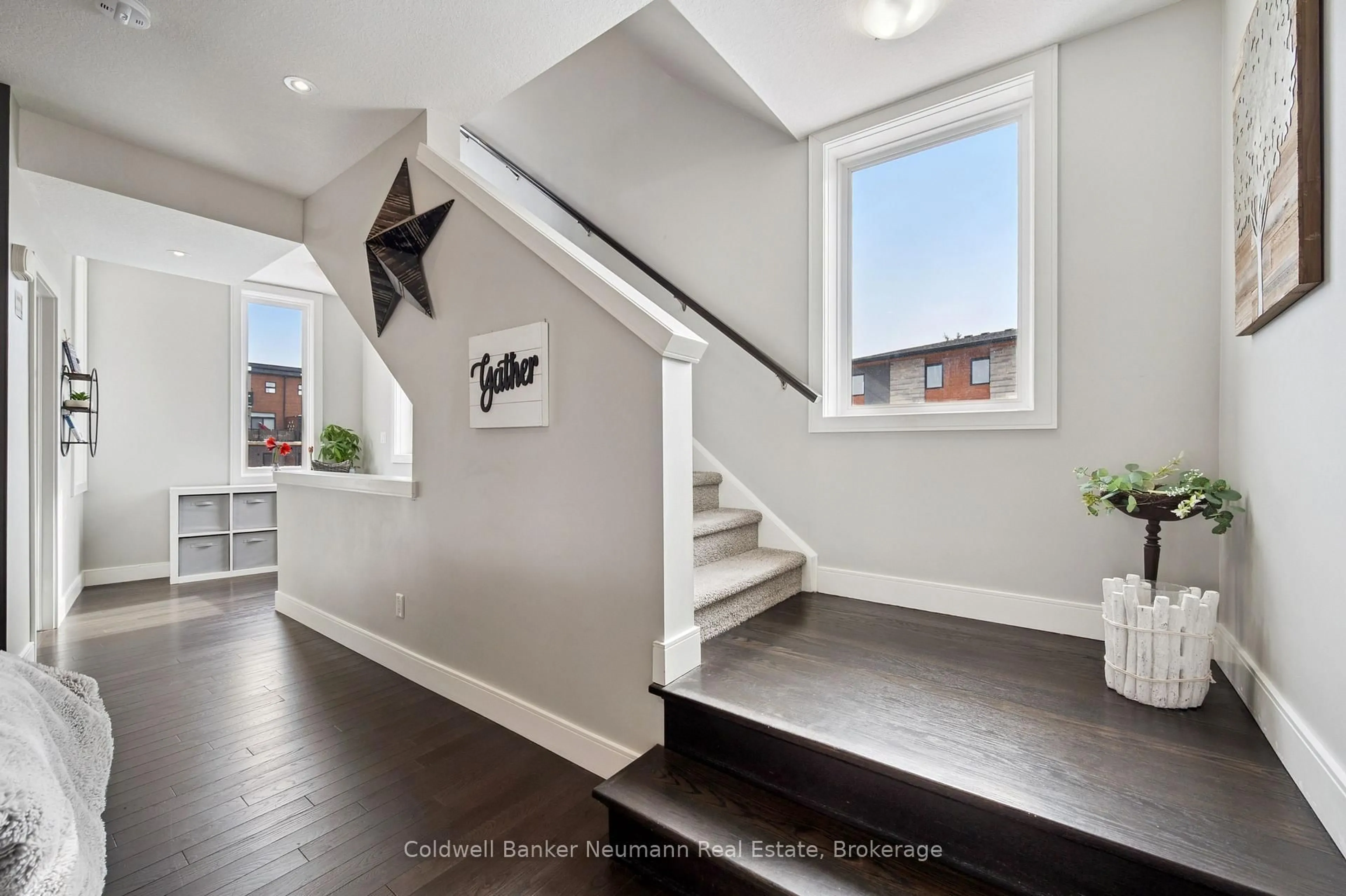 Unknown for 32 Arkell Rd #8, Guelph Ontario N1L 0L4
