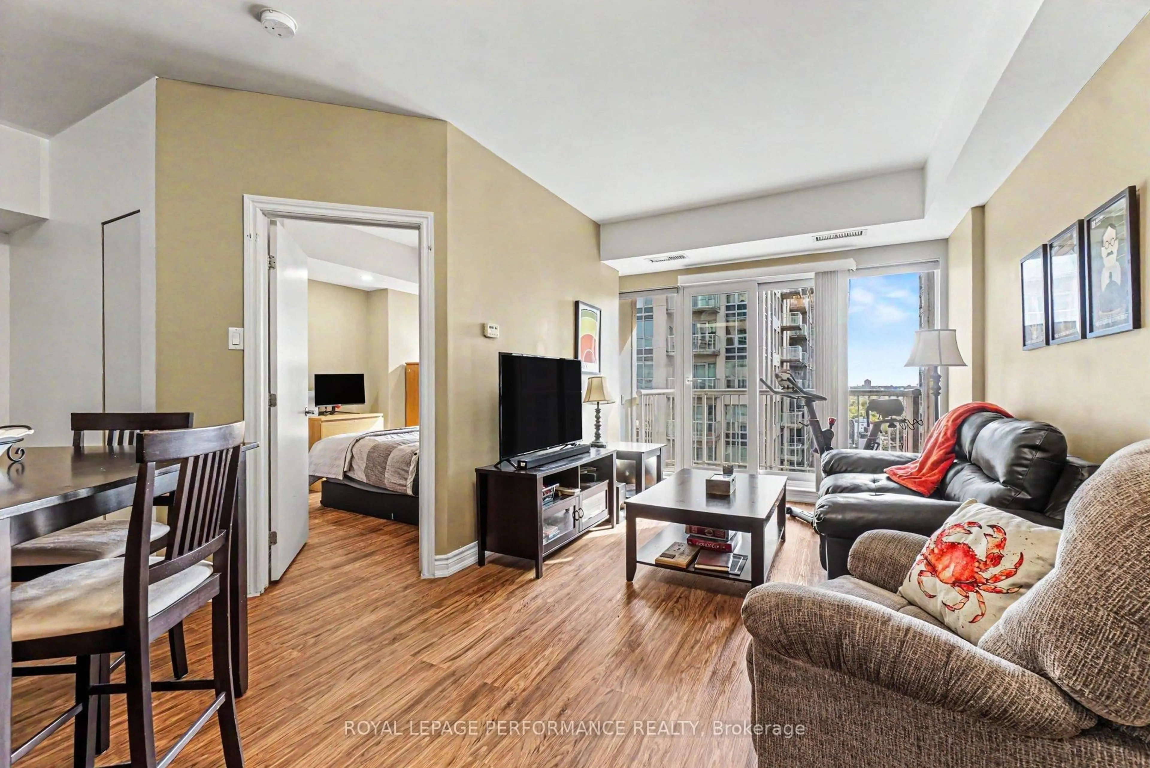 Living room with furniture, unknown for 234 Rideau St #2205, Ottawa Ontario K1N 0A9