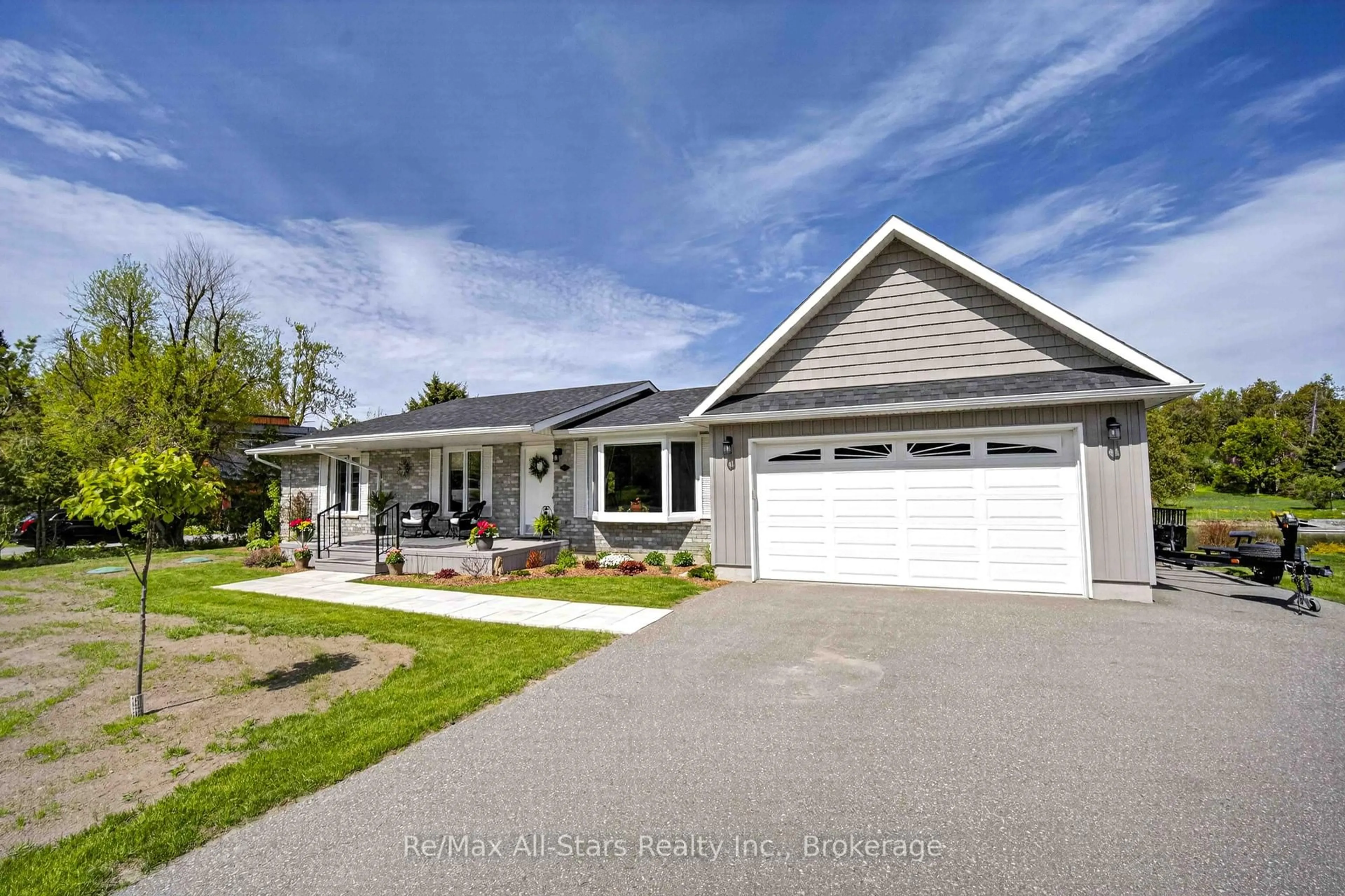 Home with vinyl exterior material, street for 113 Pirates Glen Dr, Trent Lakes Ontario K0M 1A0
