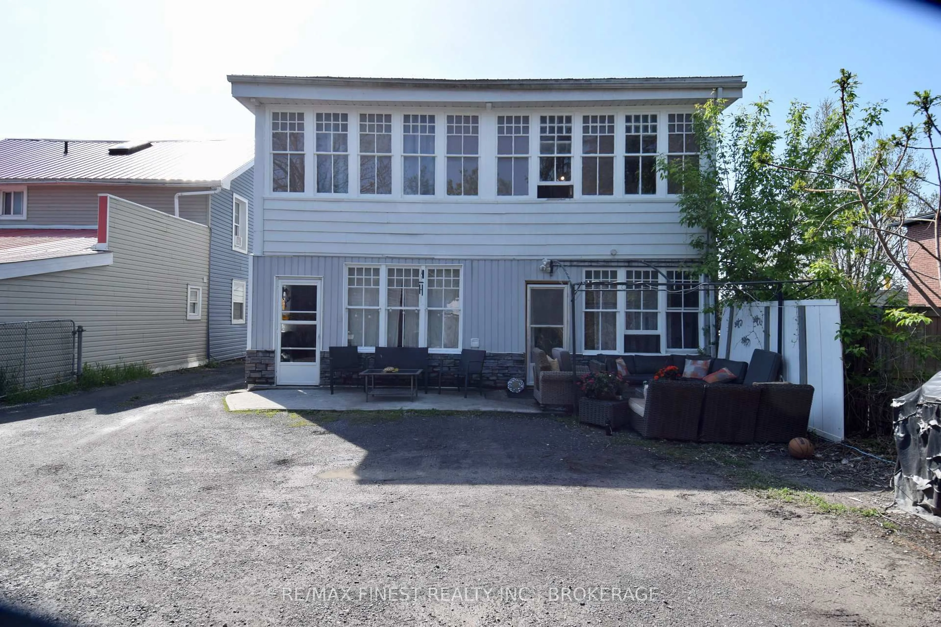 A pic from outside/outdoor area/front of a property/back of a property/a pic from drone, building for 9-11 Bridge St, Greater Napanee Ontario K7R 1J5