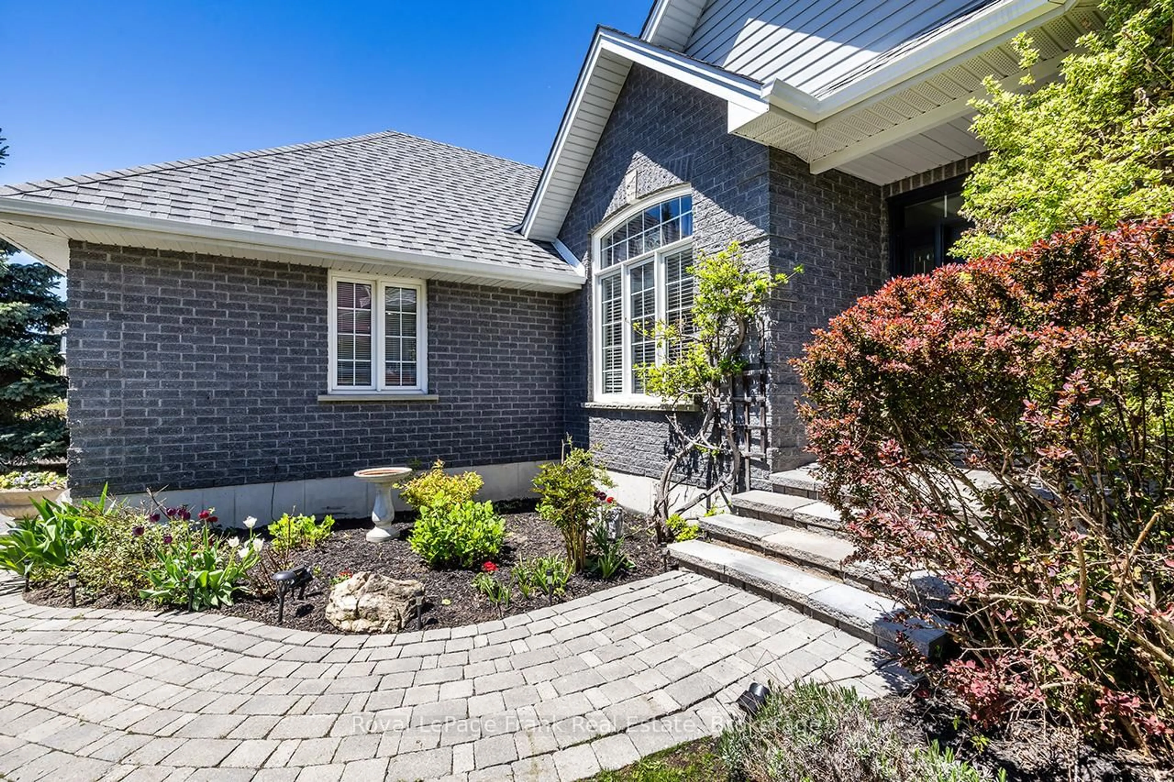 Home with brick exterior material, street for 36 Lori Blvd, Kawartha Lakes Ontario K9V 6B6