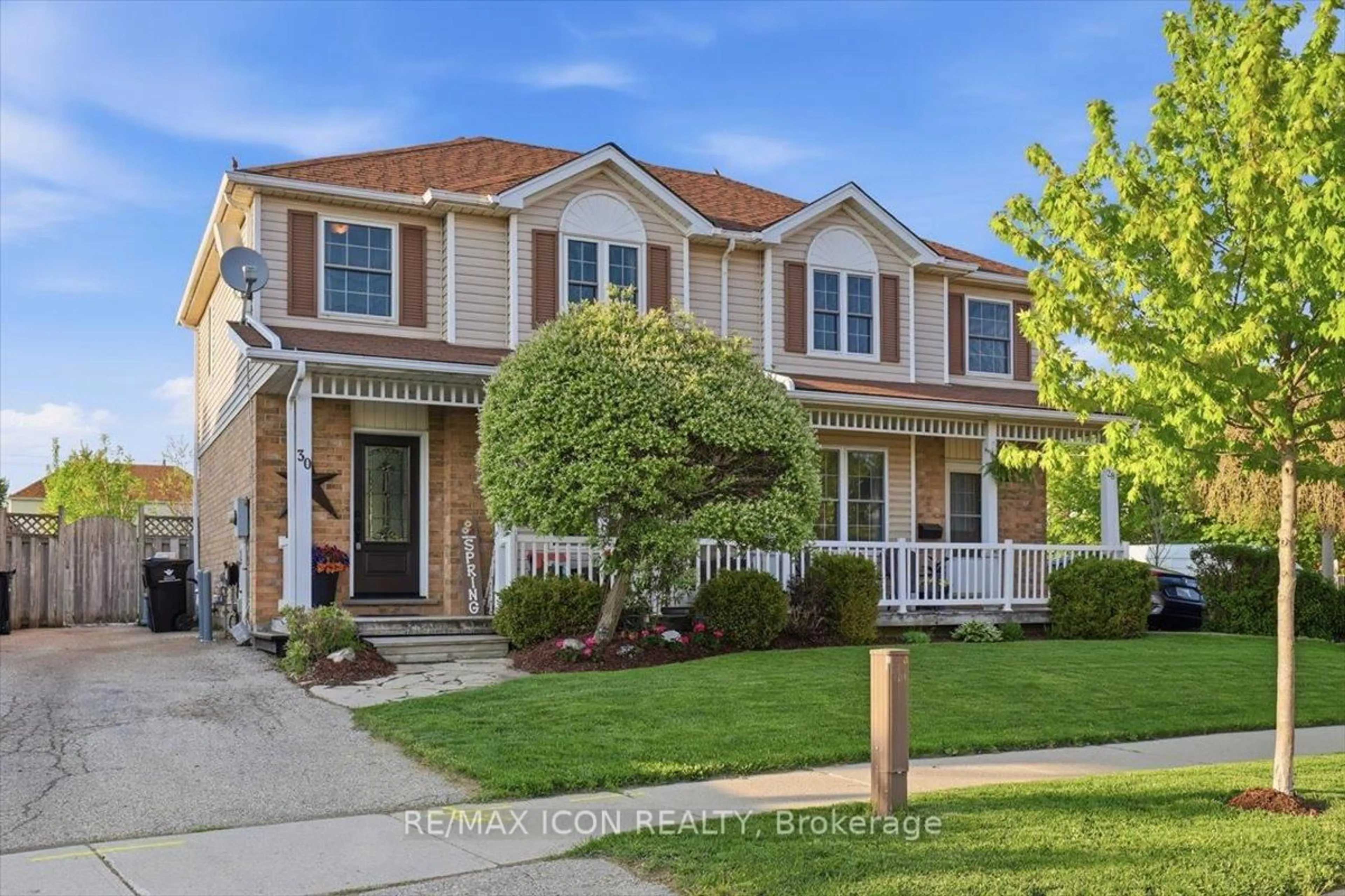 Home with vinyl exterior material, street for 30 Bristow Creek Dr, Woolwich Ontario N3B 3K6