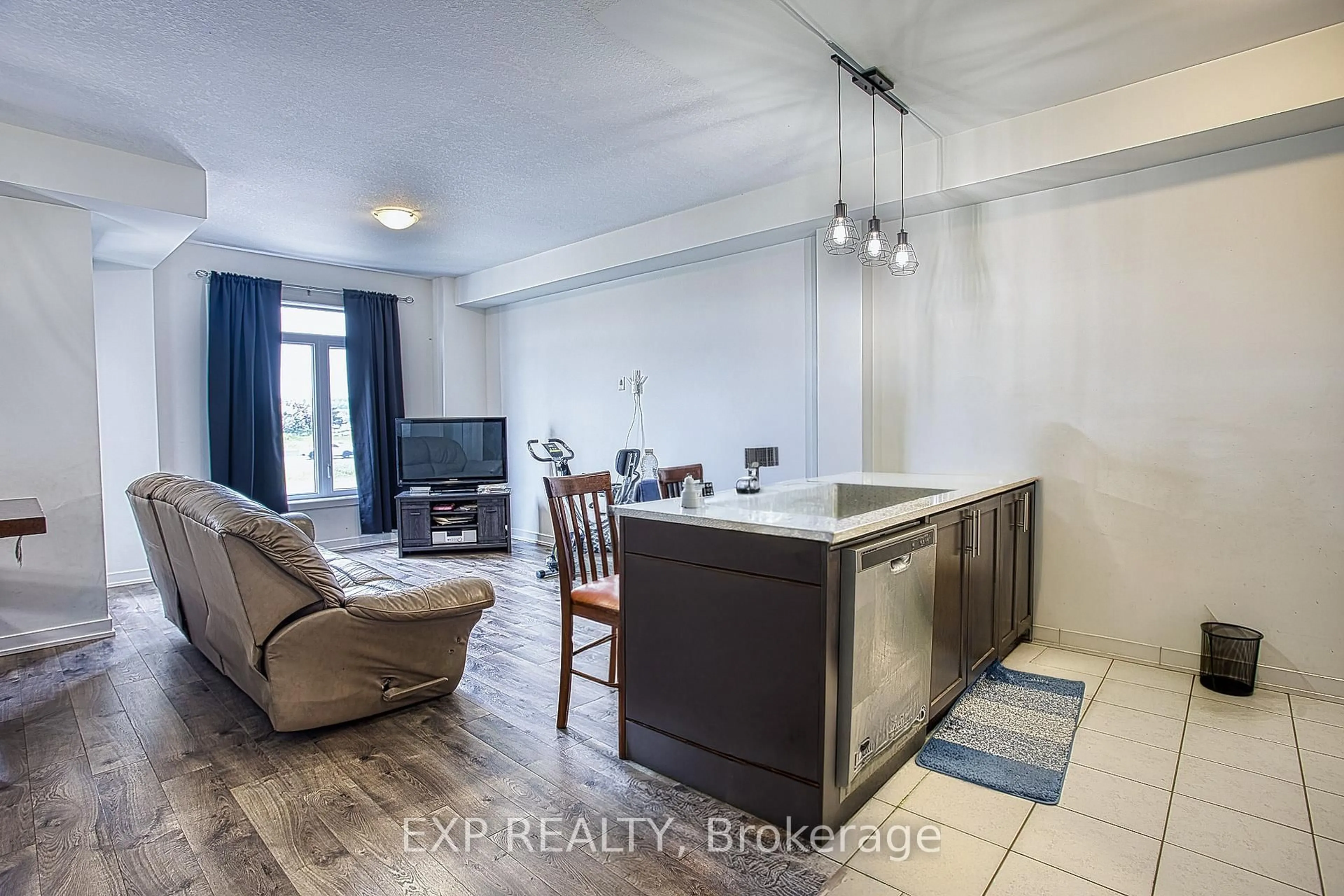 Open concept kitchen, unknown for 590 North Service Rd #50, Hamilton Ontario L8E 0K5