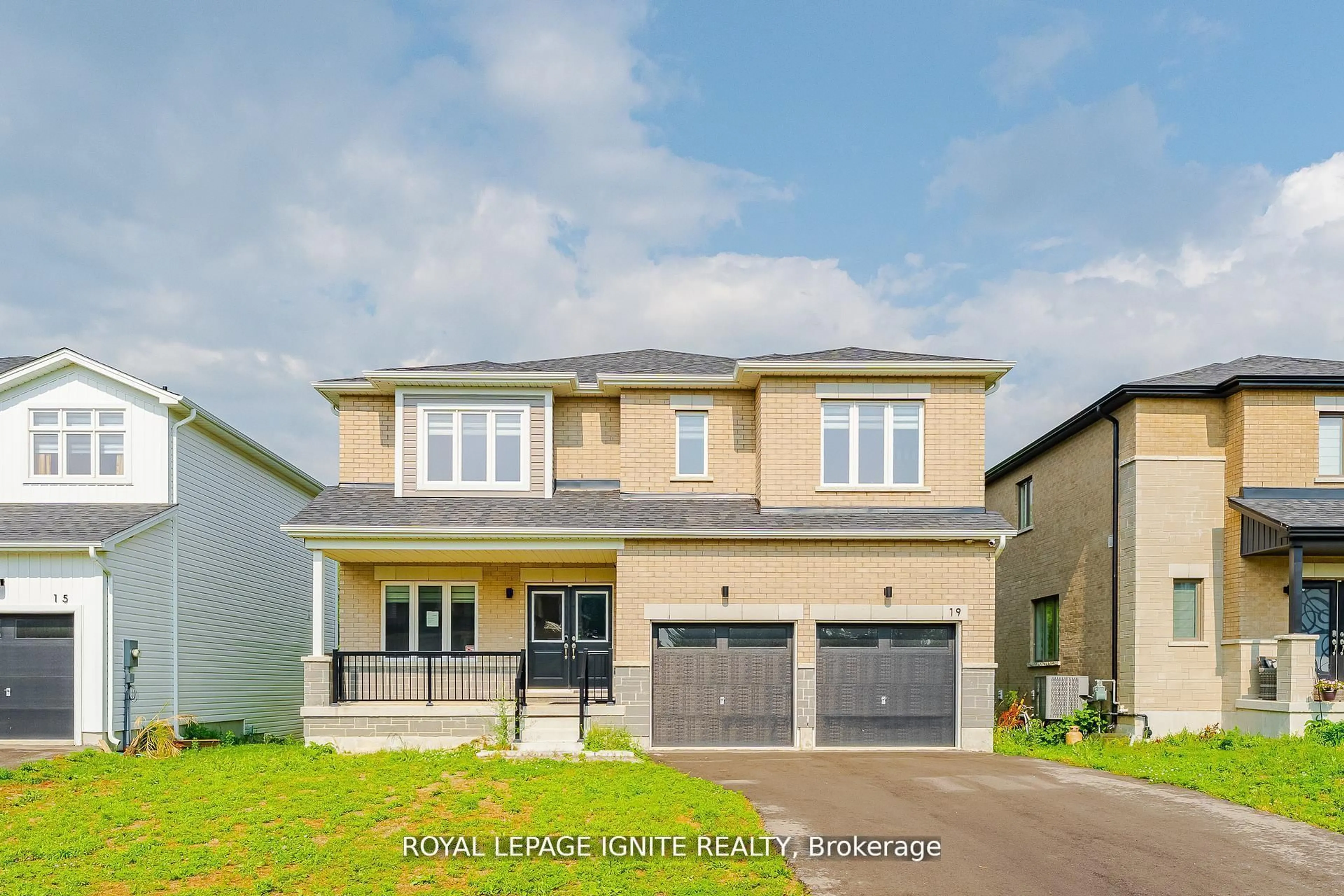 Home with brick exterior material, street for 19 Butternut Dr, Norfolk Ontario N3Y 0G8