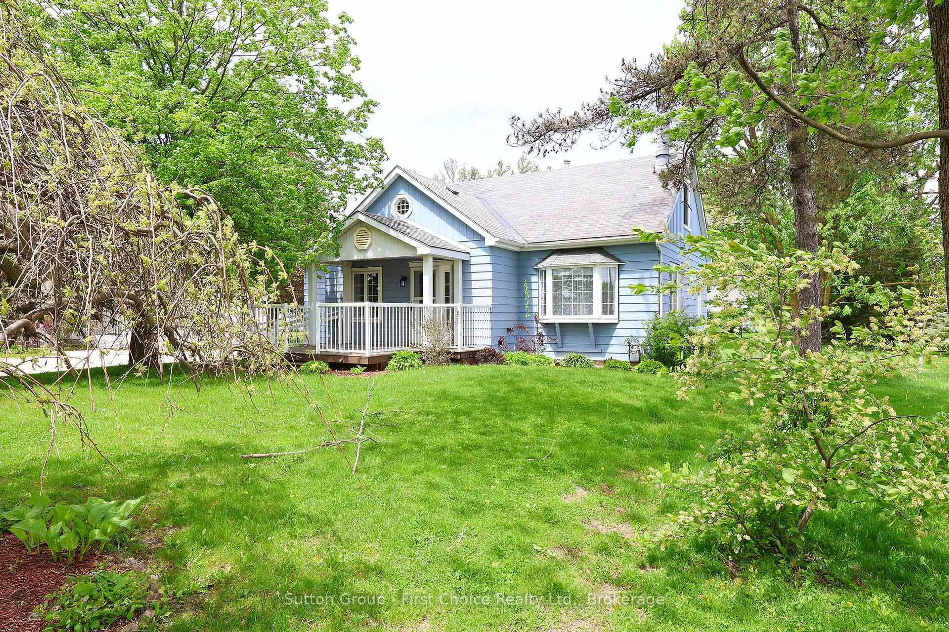 A pic from outside/outdoor area/front of a property/back of a property/a pic from drone, street for 2978 Line 34 Line, Perth East Ontario N5A 6S5