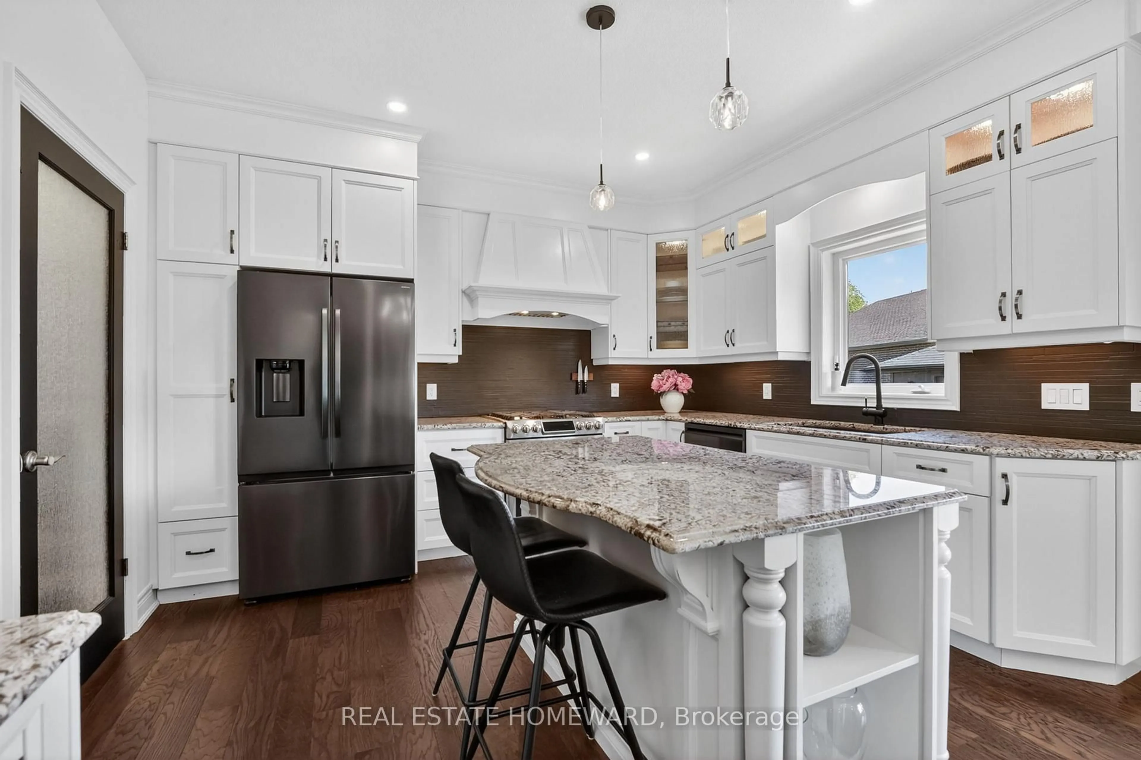 Open concept kitchen, unknown for 56 Calista Dr, Welland Ontario L3C 7G8