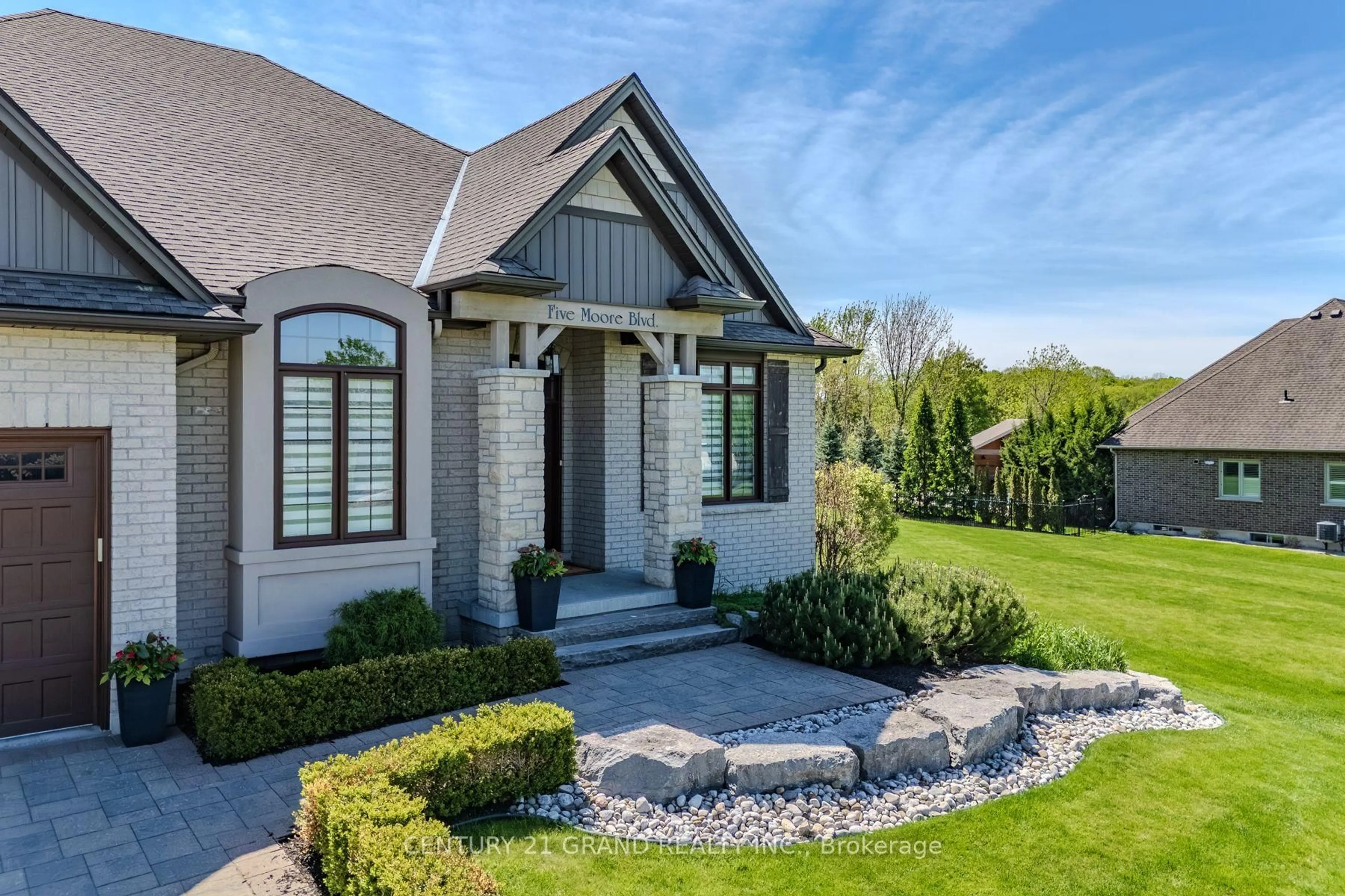 Home with brick exterior material, street for 5 Moore Blvd, Brantford Ontario N3T 0E2