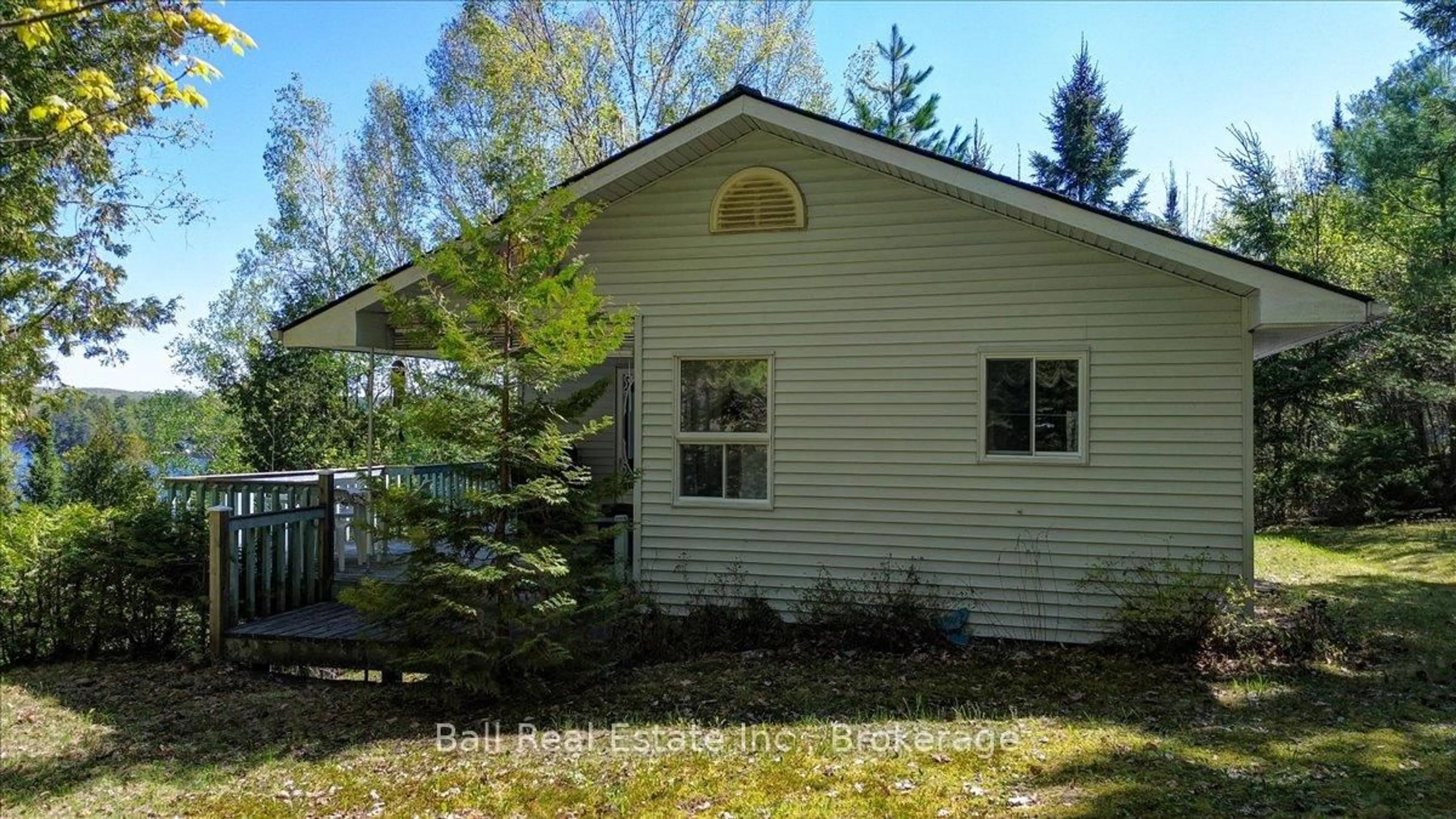 Home with vinyl exterior material, unknown for 134 Millionaires Walk, Bancroft Ontario K0L 1C0