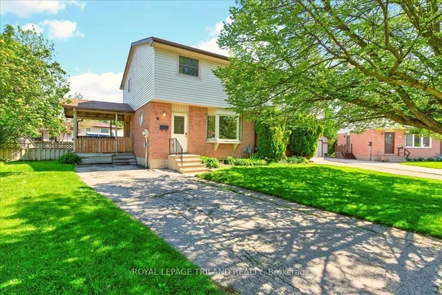 9 Parcreek Pl, Strathroy-Caradoc 2
