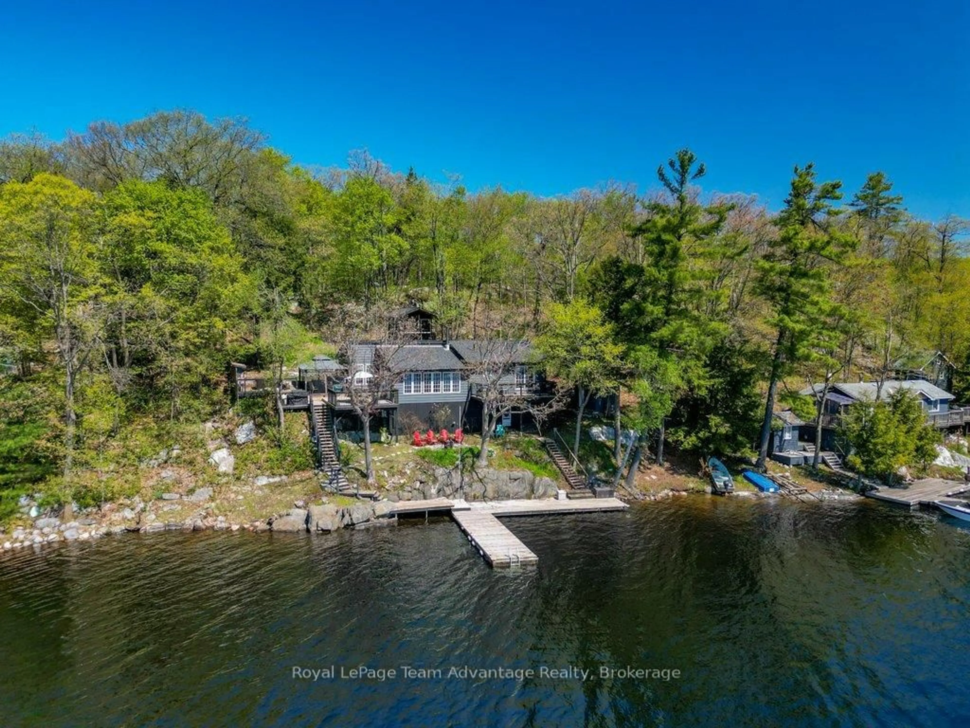 A pic from outside/outdoor area/front of a property/back of a property/a pic from drone, water/lake/river/ocean view for 362 Healey Lake Water, The Archipelago Ontario P0G 1G0