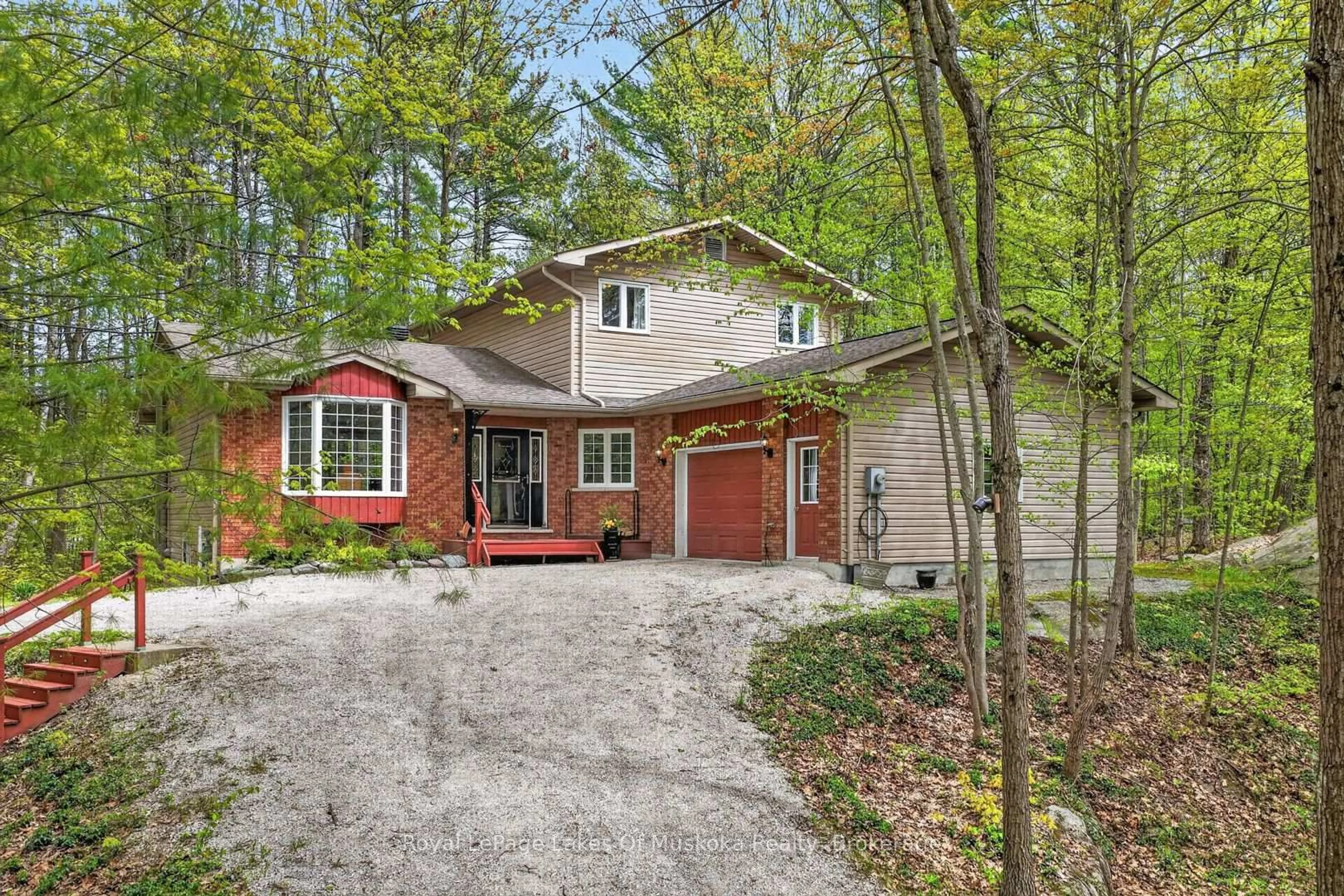 Home with brick exterior material, street for 19 The Granite Bluff, Bracebridge Ontario P1L 1L4