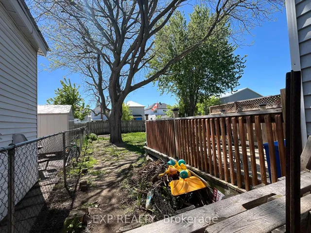 322 Guy St, Cornwall 4