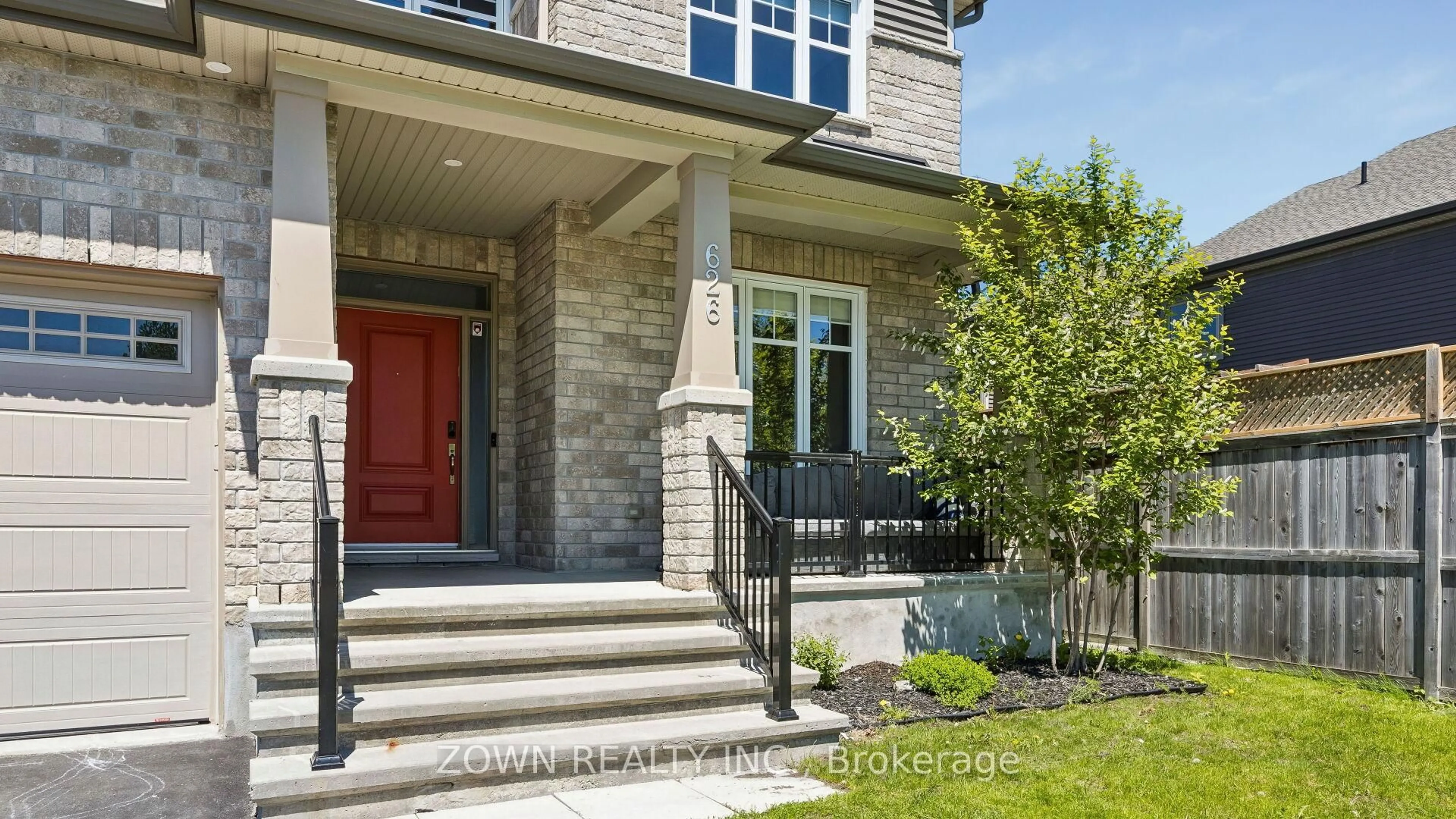 Home with brick exterior material, street for 626 SORA Way, Ottawa Ontario K1T 0N7