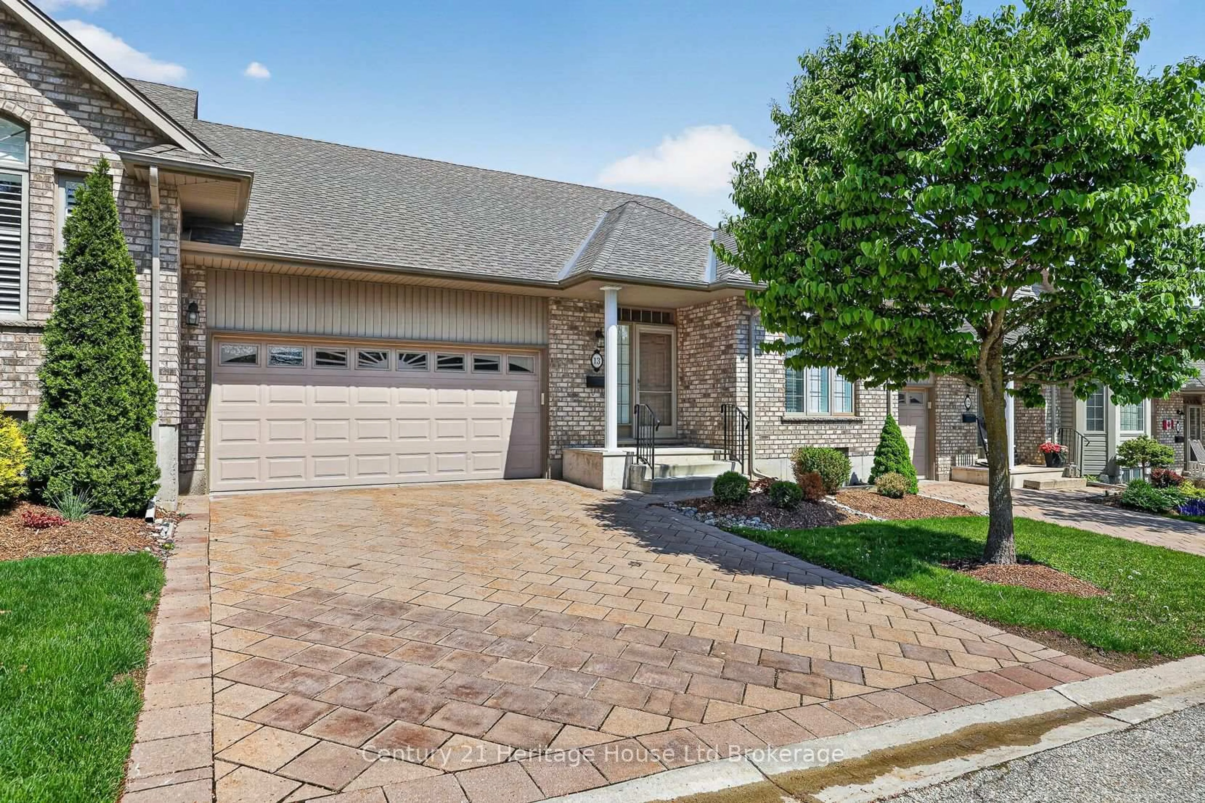 Home with brick exterior material, street for 450 Lakeview Dr #13, Woodstock Ontario N4T 1V6