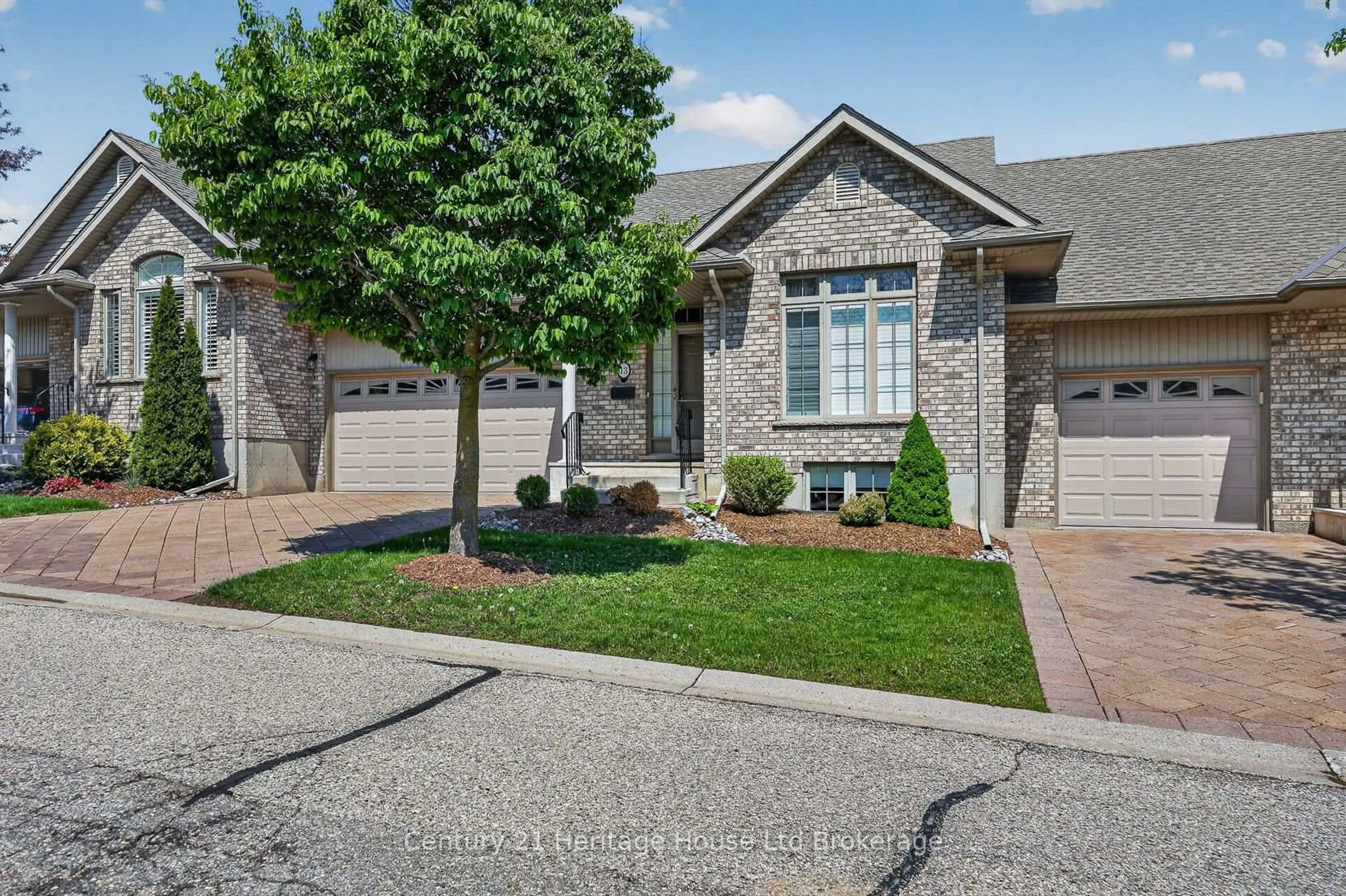Home with brick exterior material, street for 450 Lakeview Dr #13, Woodstock Ontario N4T 1V6