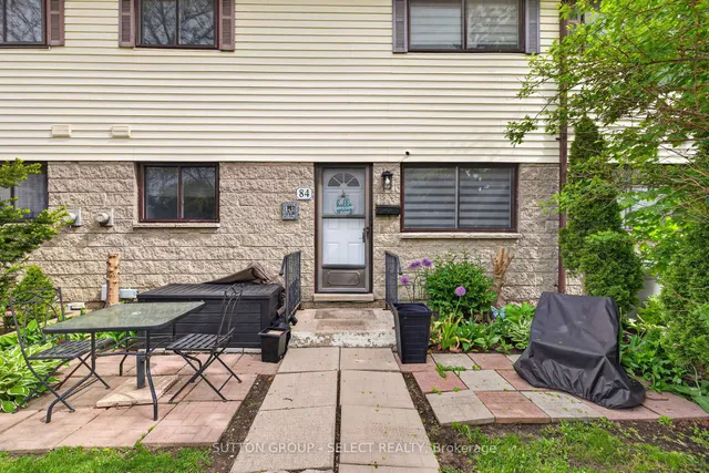 825 Dundalk Dr #84, London South 5