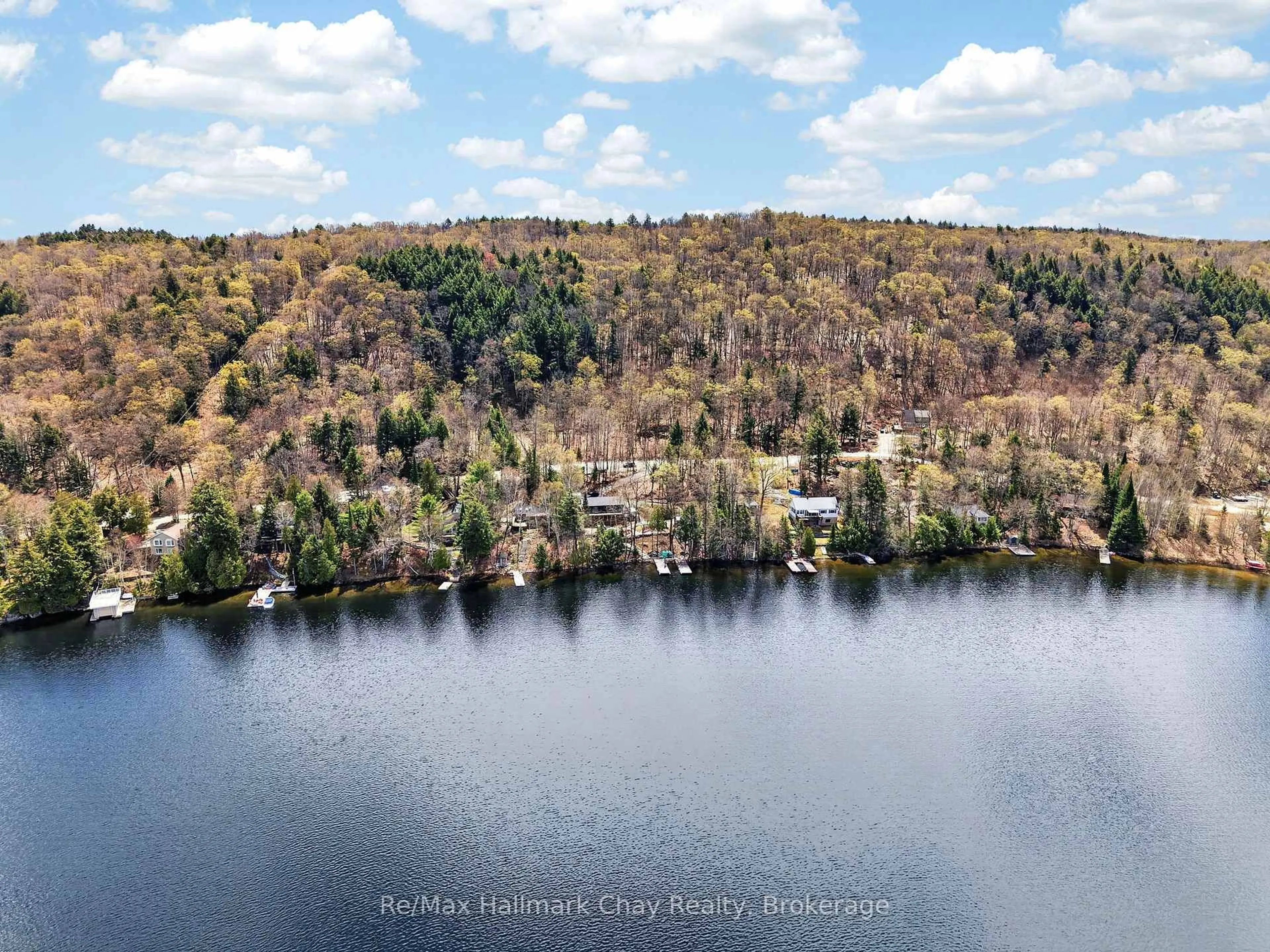 A pic from outside/outdoor area/front of a property/back of a property/a pic from drone, water/lake/river/ocean view for 1119 Narrows Rd, Lake of Bays Ontario P0B 1A0