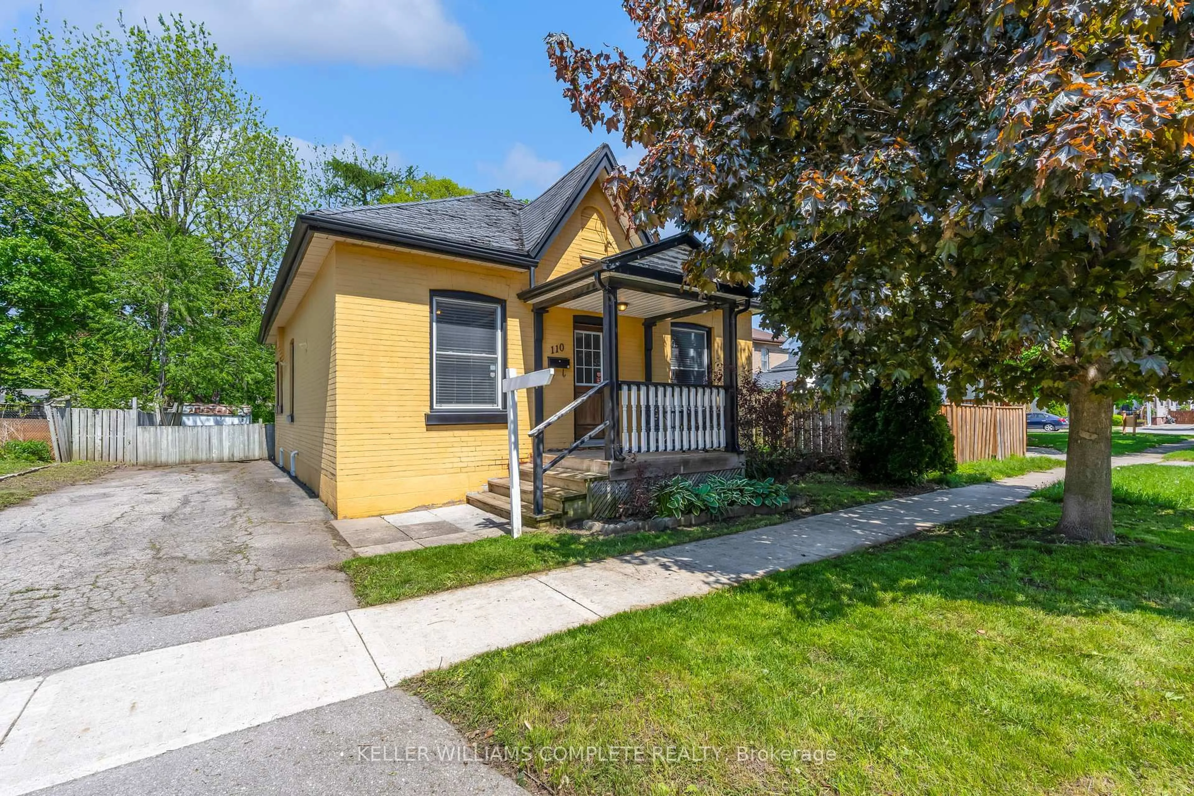 Unknown for 110 Oak St, Brantford Ontario N3T 2B5