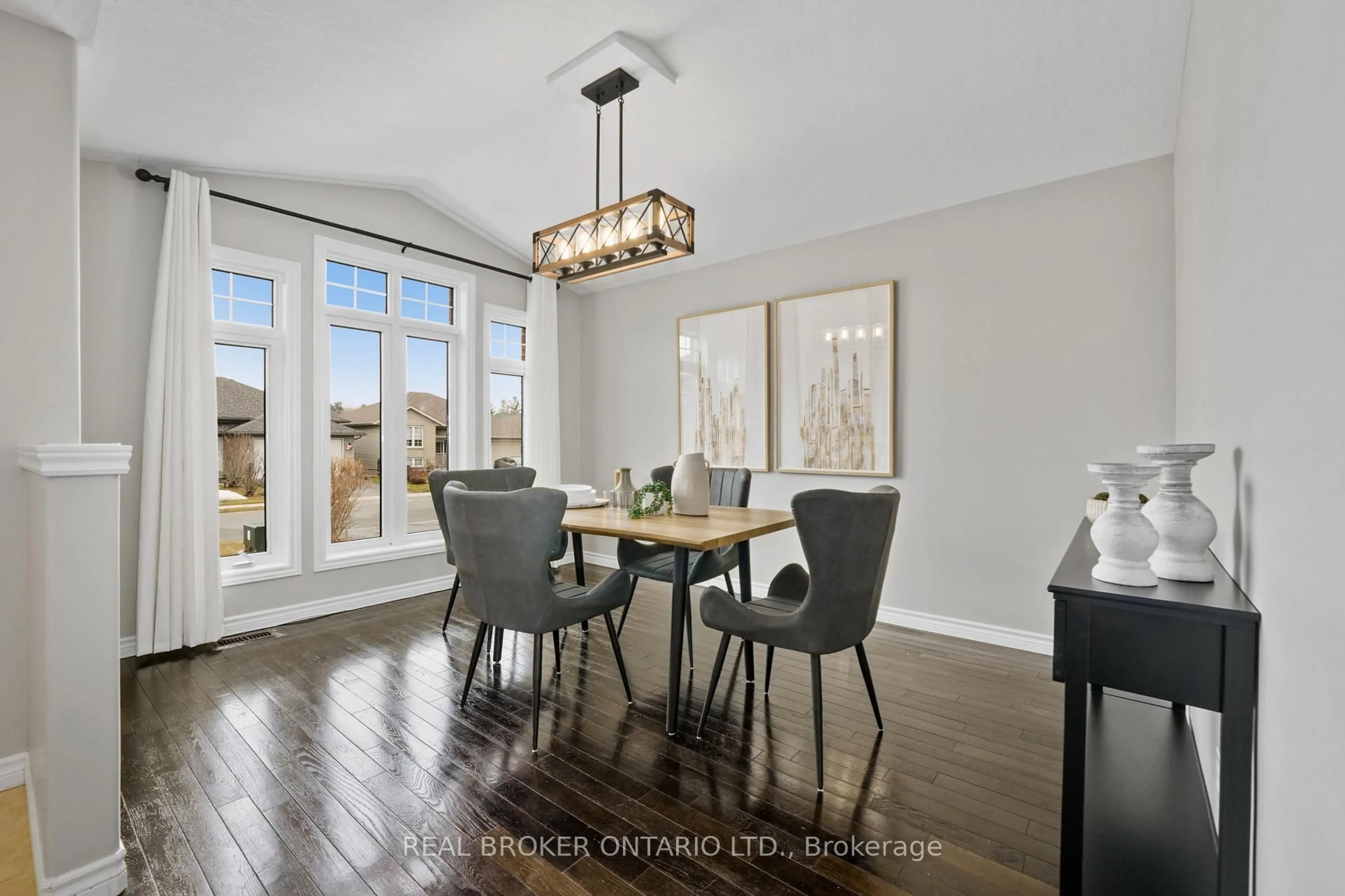 Dining room, unknown for 31 Fox Den Dr, Brighton Ontario K0K 1H0