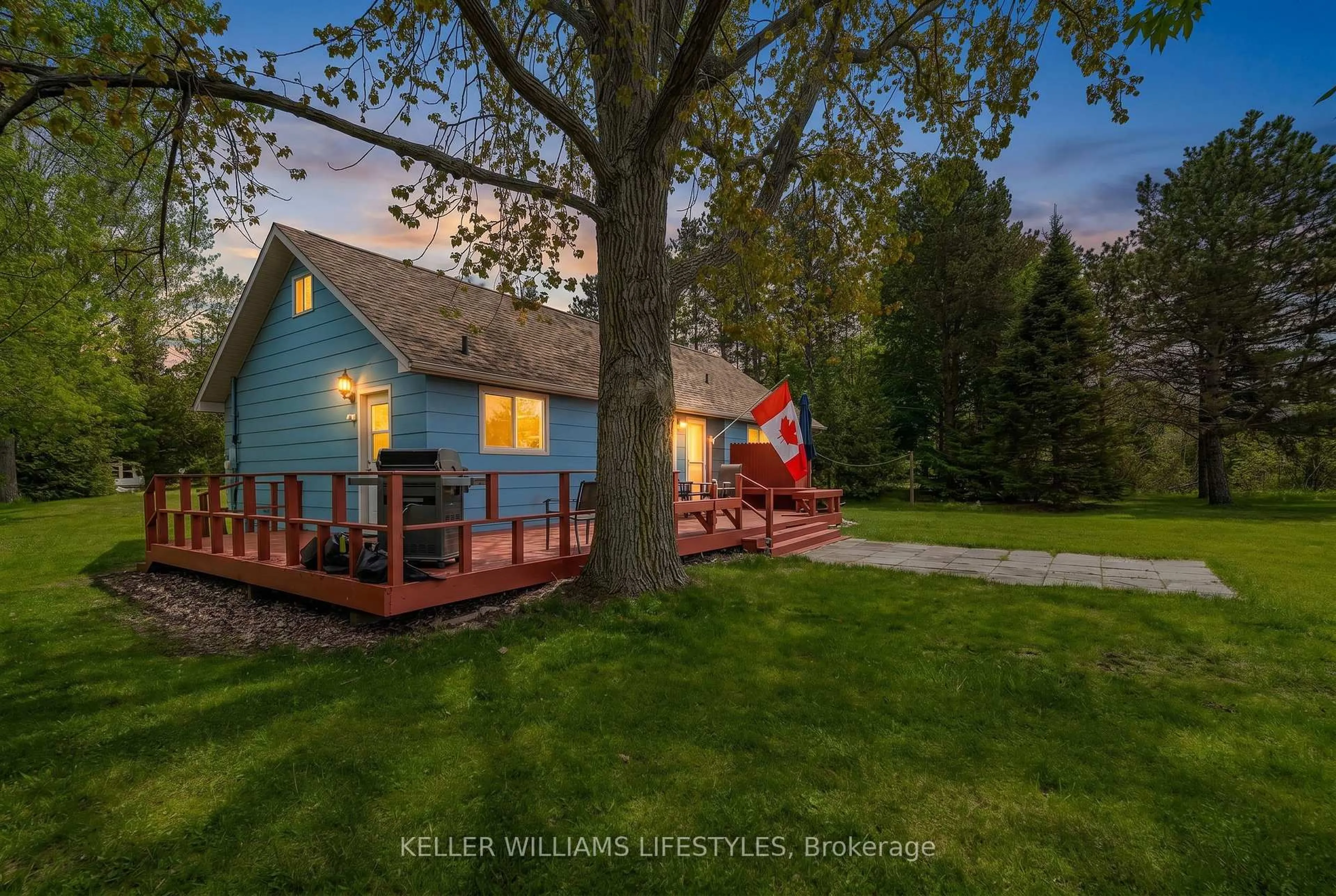A pic from outside/outdoor area/front of a property/back of a property/a pic from drone, street for 72985 Claudette Dr, Bluewater Ontario N0M 2T0
