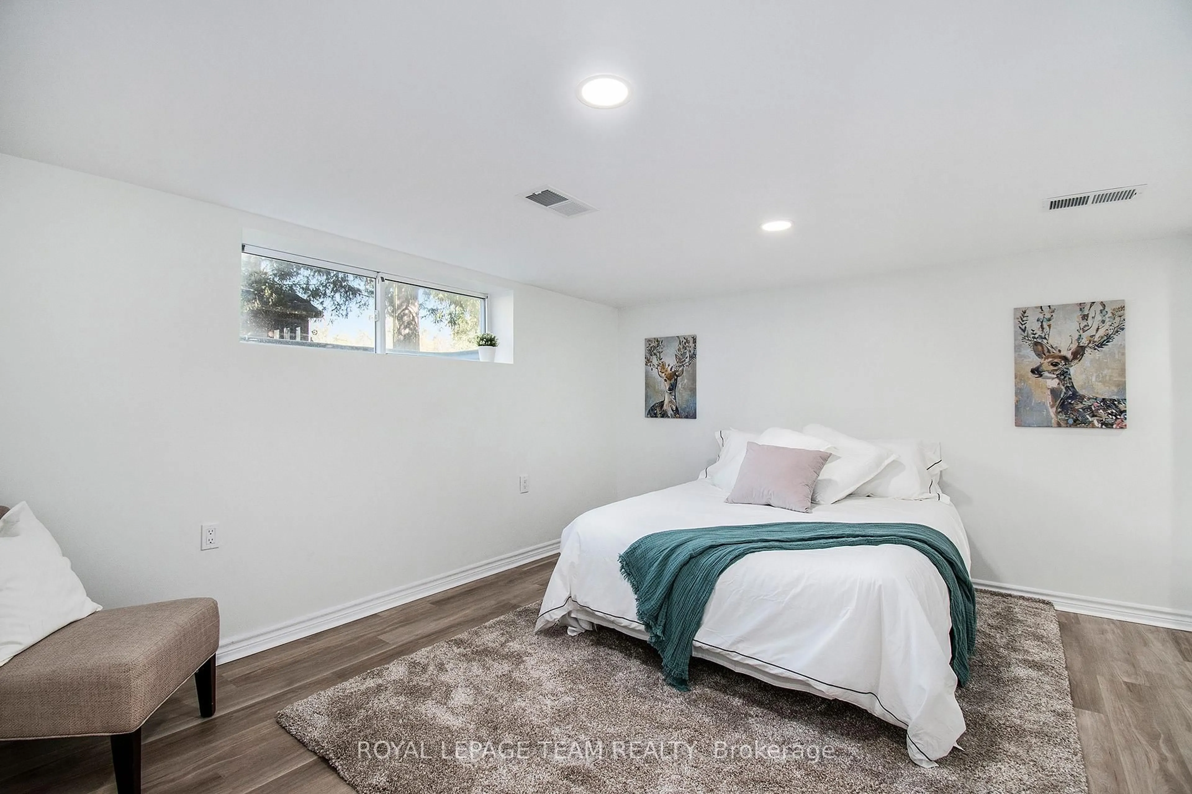 A pic of a room for 3267 Yorks Corners Rd, Kenmore Ontario K0A 2G0