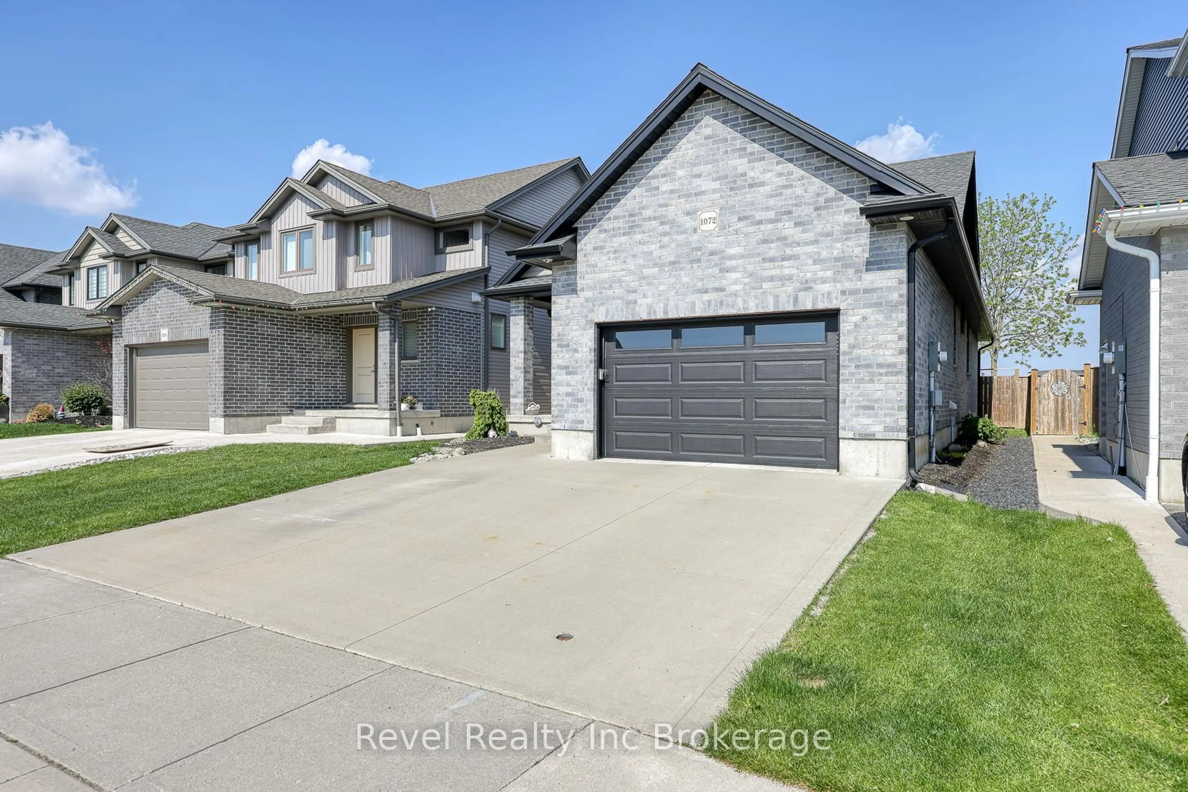 Home with brick exterior material, street for 1072 Alberni Rd, Woodstock Ontario N4T 0C3