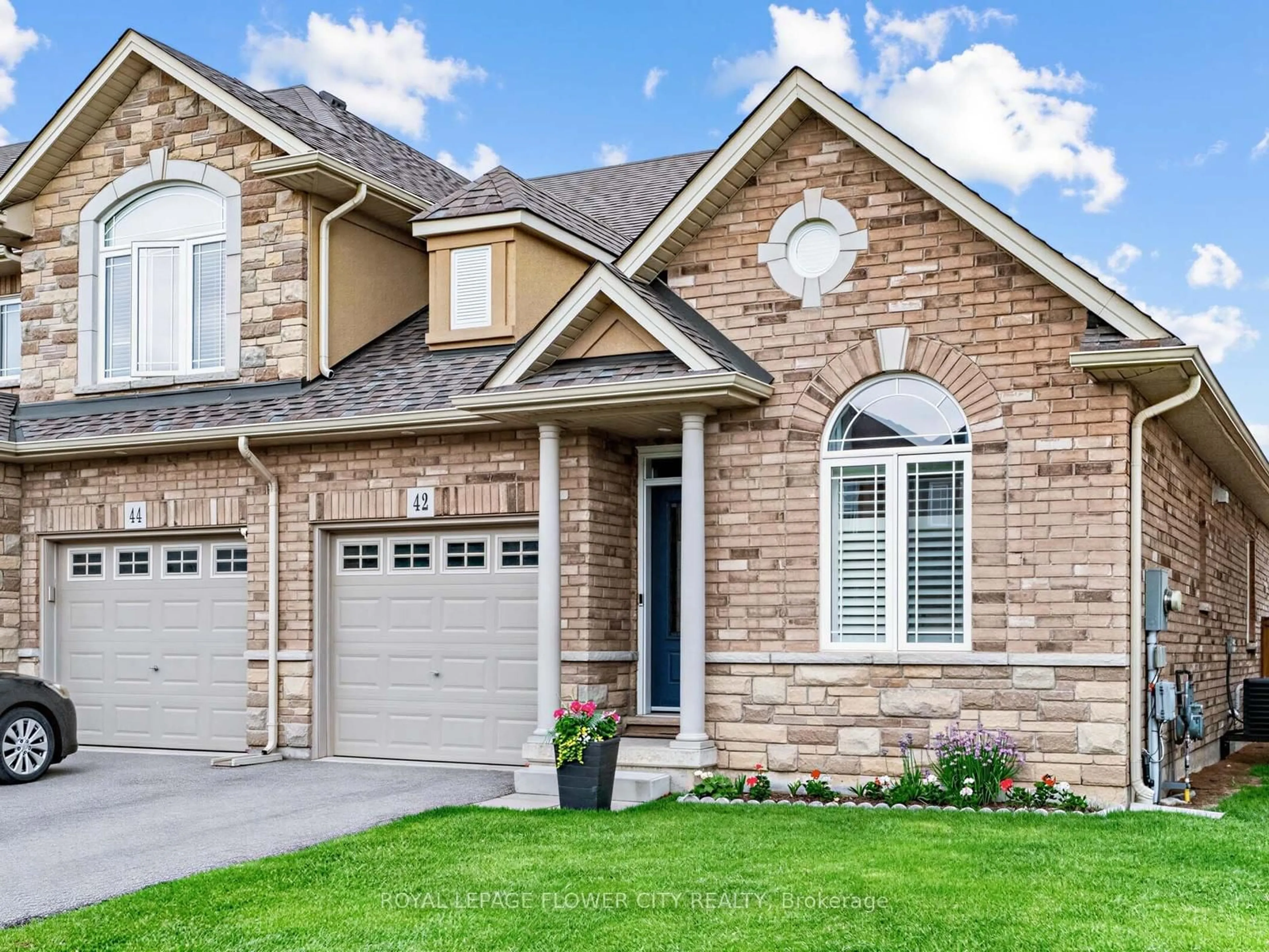 Home with brick exterior material, street for 42 Cittadella Blvd, Hamilton Ontario L0R 1P0