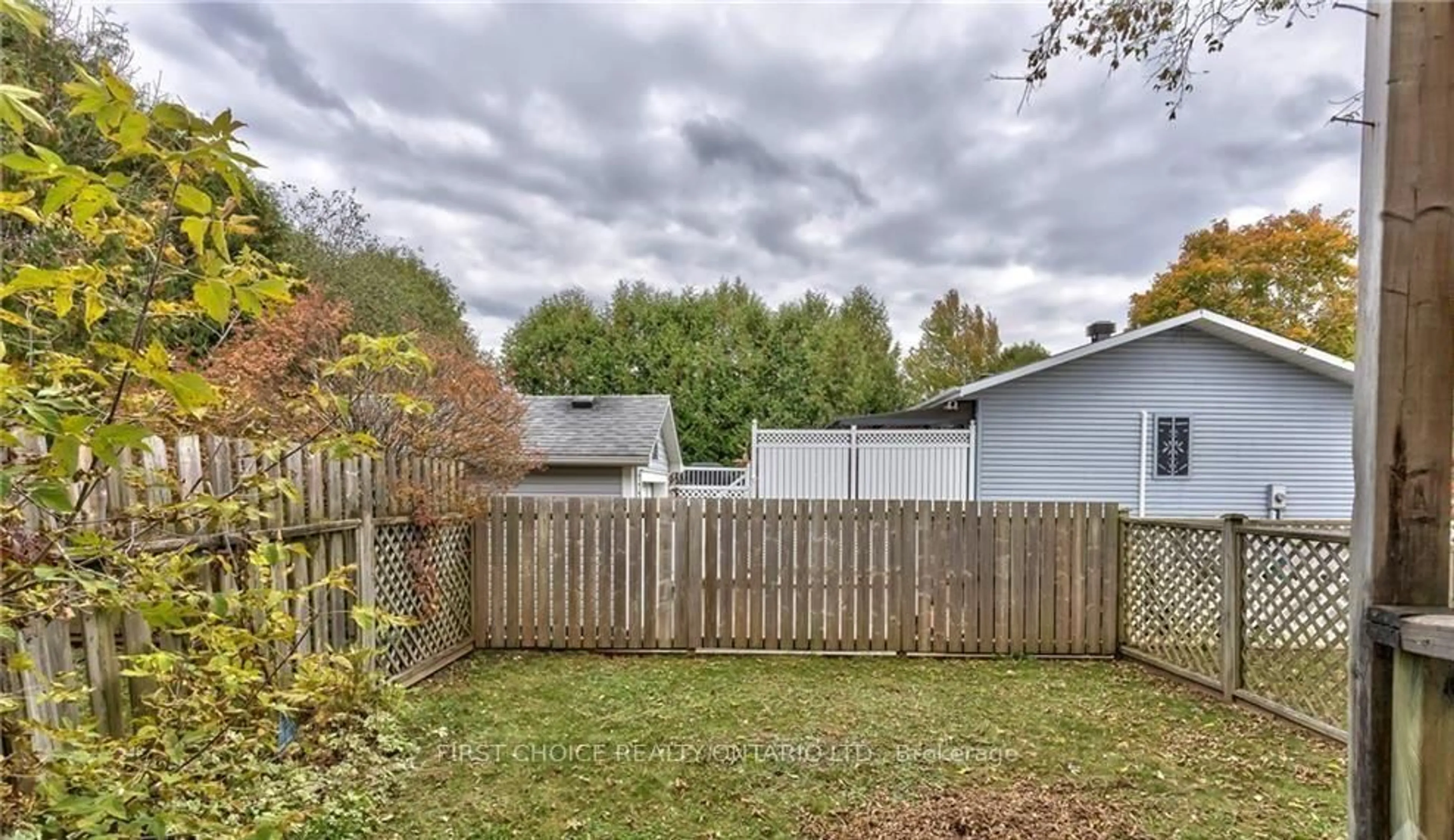 Unknown for 14 Craig St, Perth Ontario K7H 3K1
